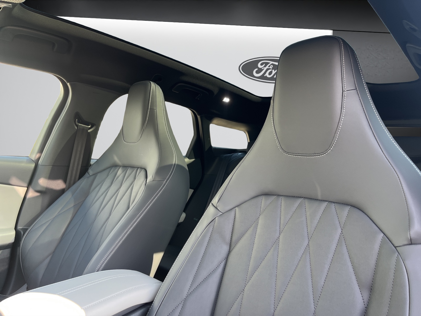 Image FORD EXPLORER Explorer Elektro 77kWh Dual Extended Range Premium AWD