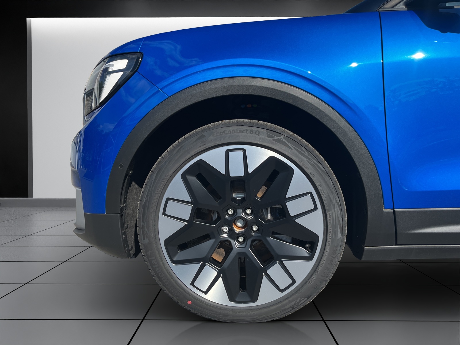 FORD Explorer Elektro 77kWh Dual Extended Range Premium AWD-image-6