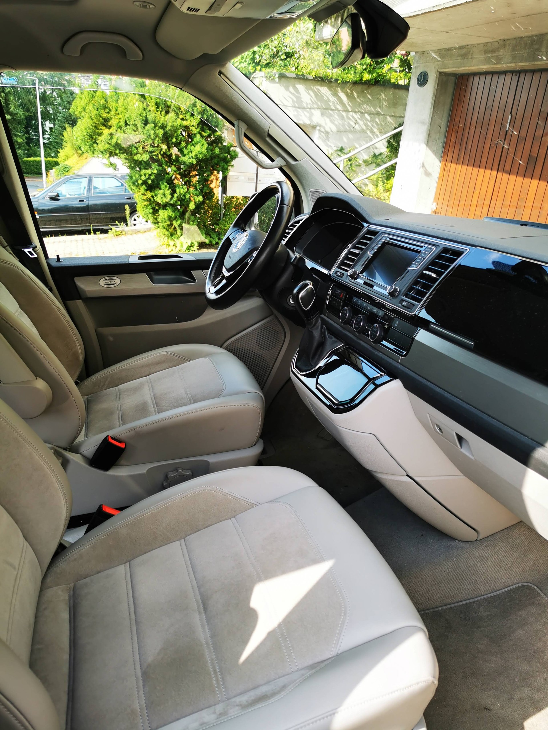 VW 2.0 TDI 150 California Ocean grey DSG 4 Motion-image-3