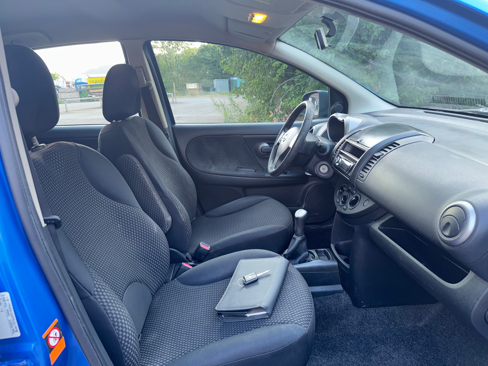 NISSAN Note 1.6 tekna-image-9