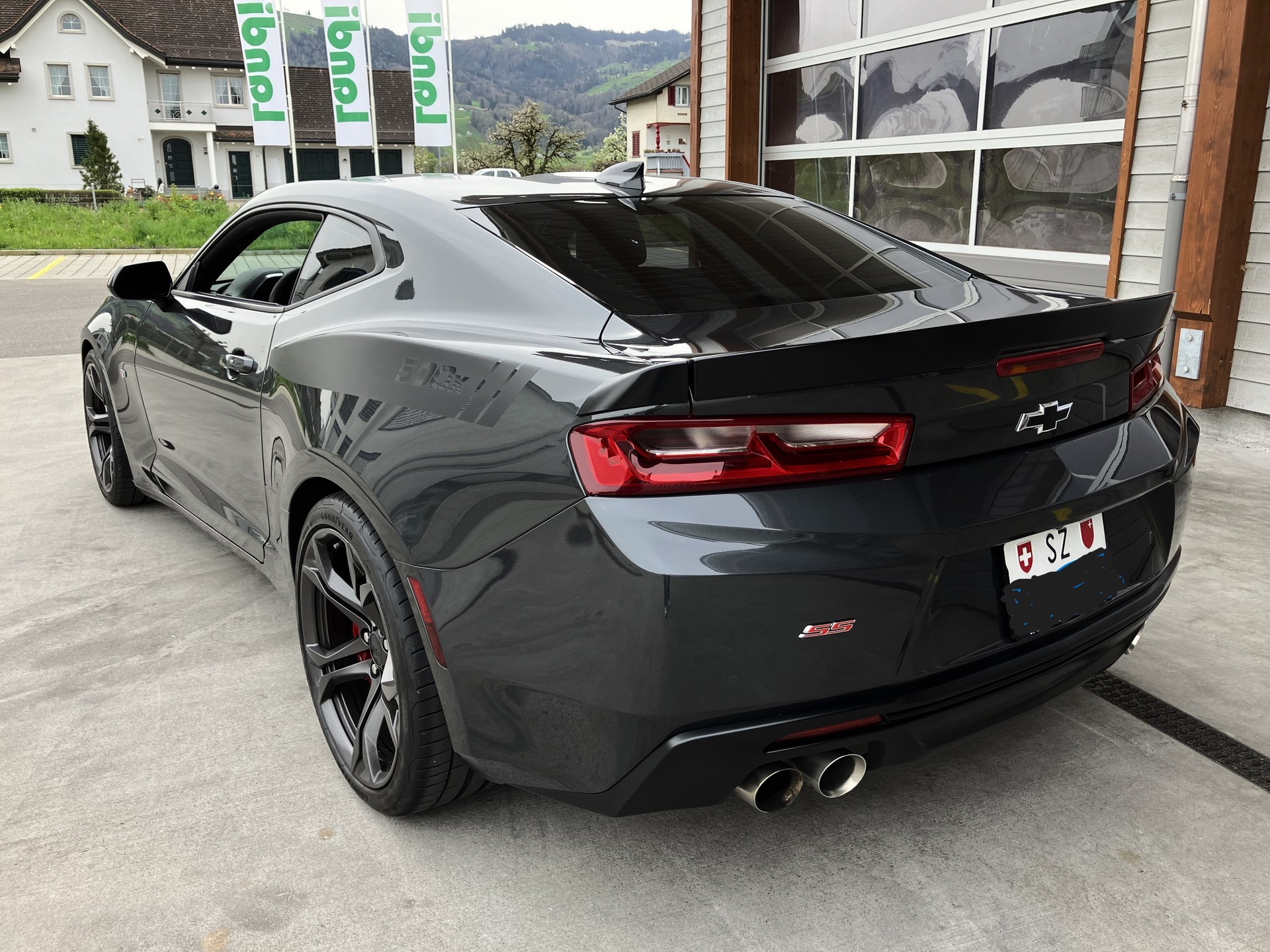 CHEVROLET Camaro 1 LE-image-1