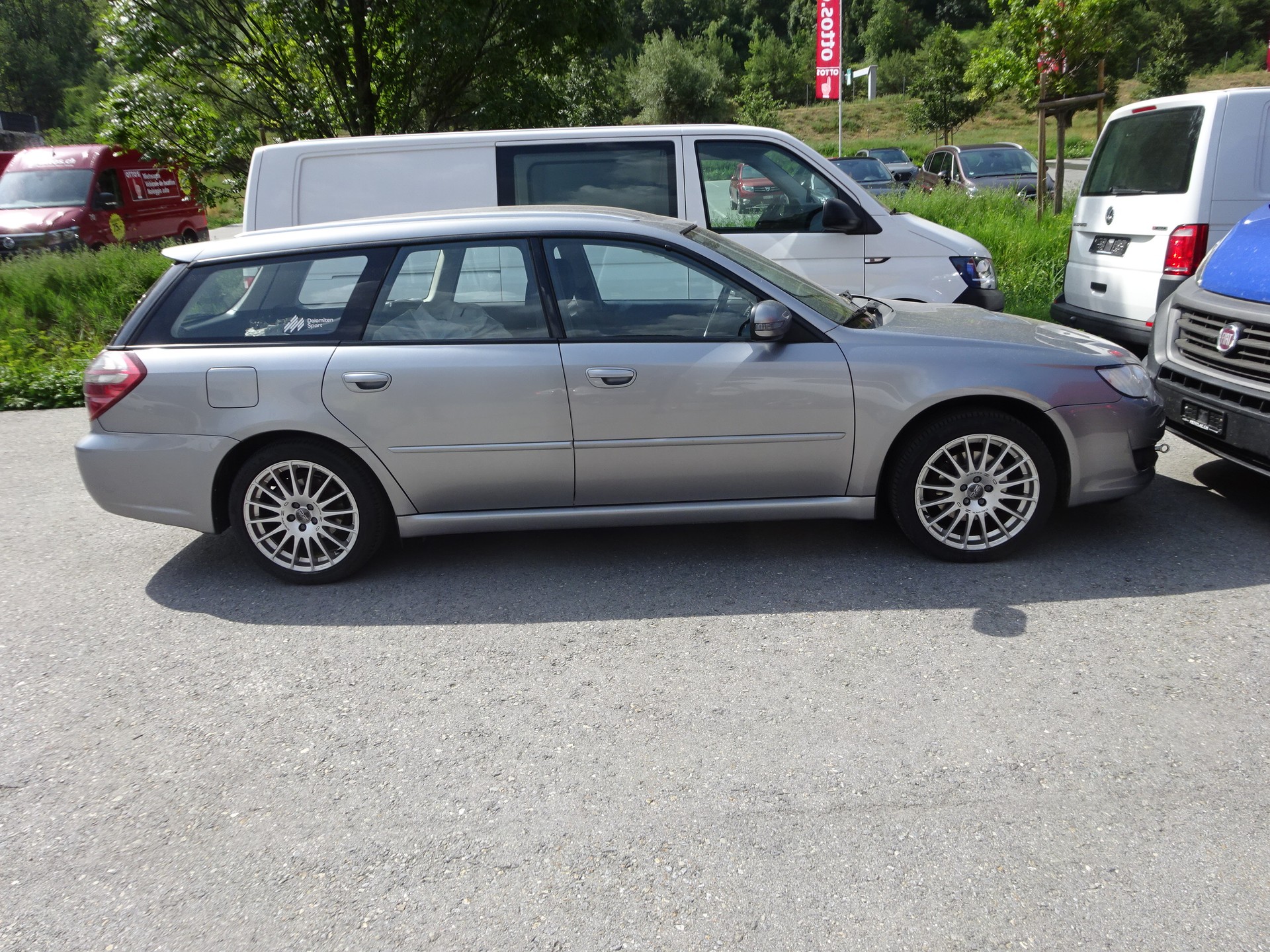 SUBARU Legacy 2.0D AWD Swiss-image-2