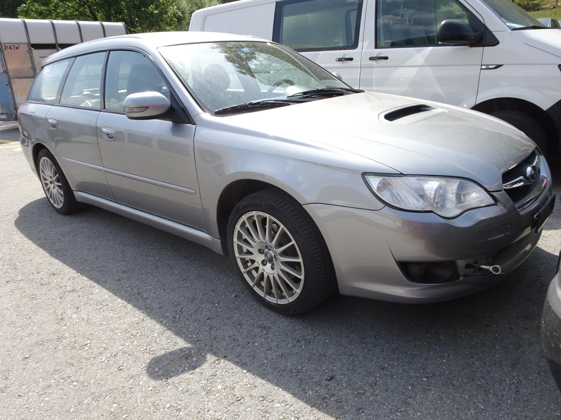 SUBARU Legacy 2.0D AWD Swiss-image-3