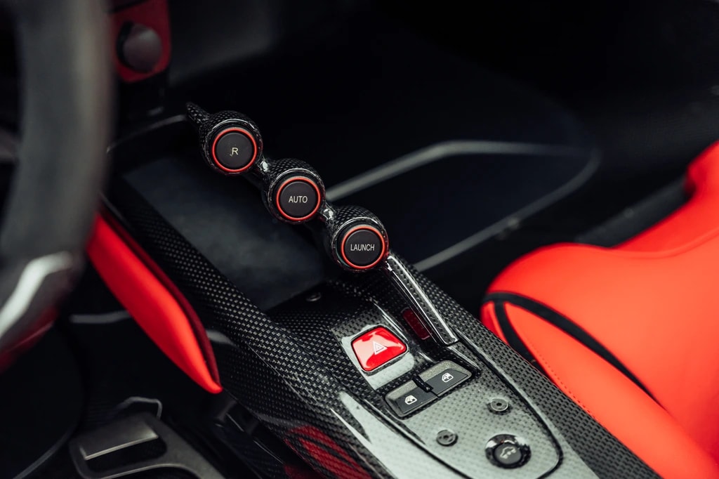 FERRARI LaFerrari-image-12