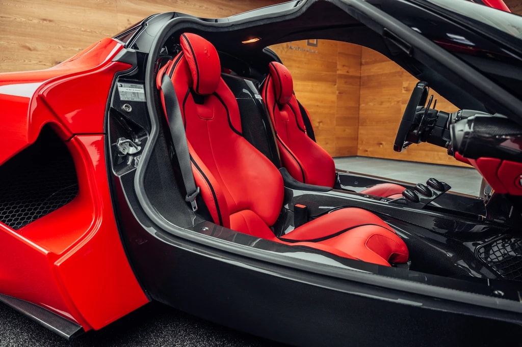 FERRARI LaFerrari-image-6