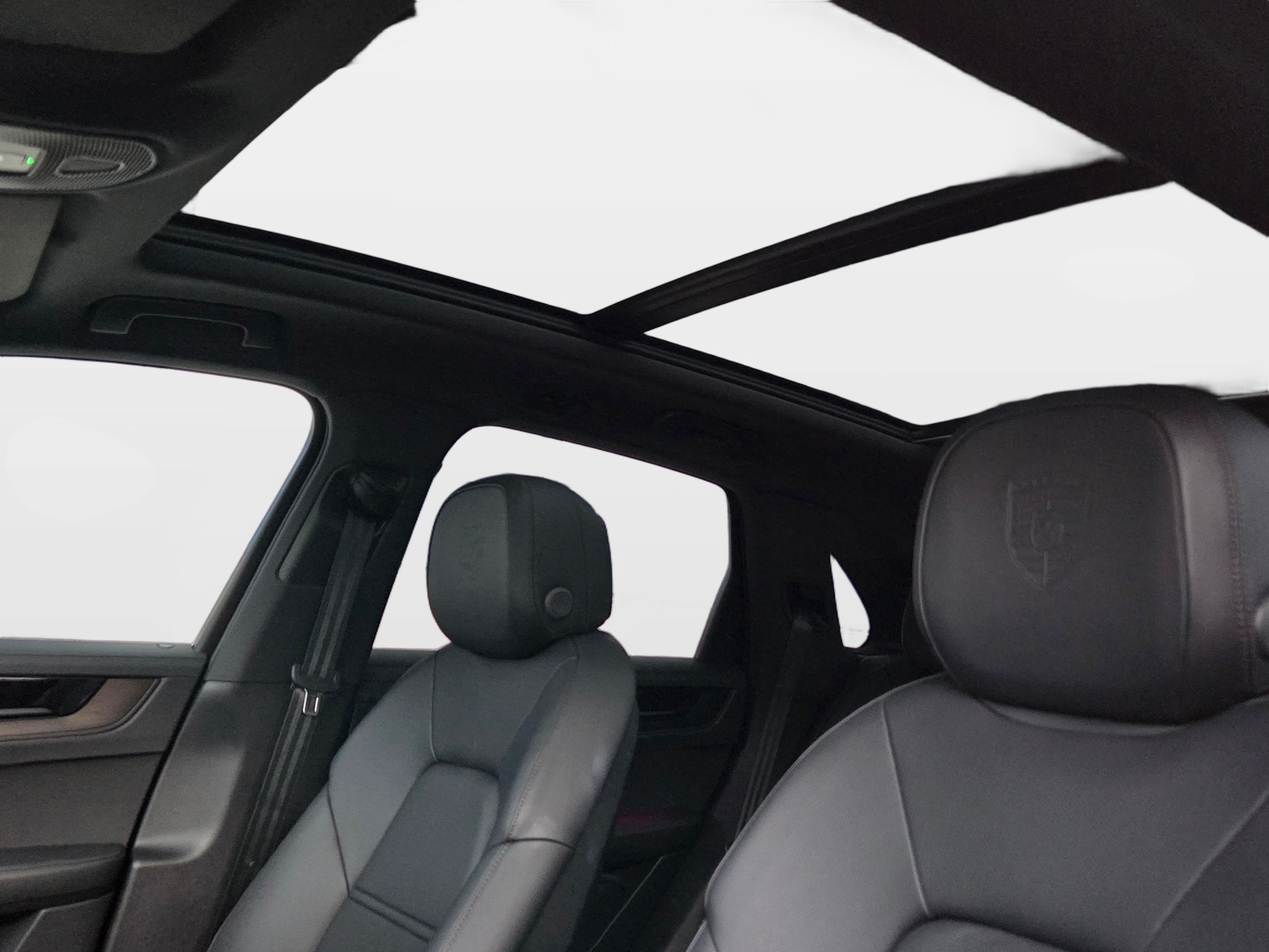 PORSCHE Cayenne Black Edition Tiptronic-image-11