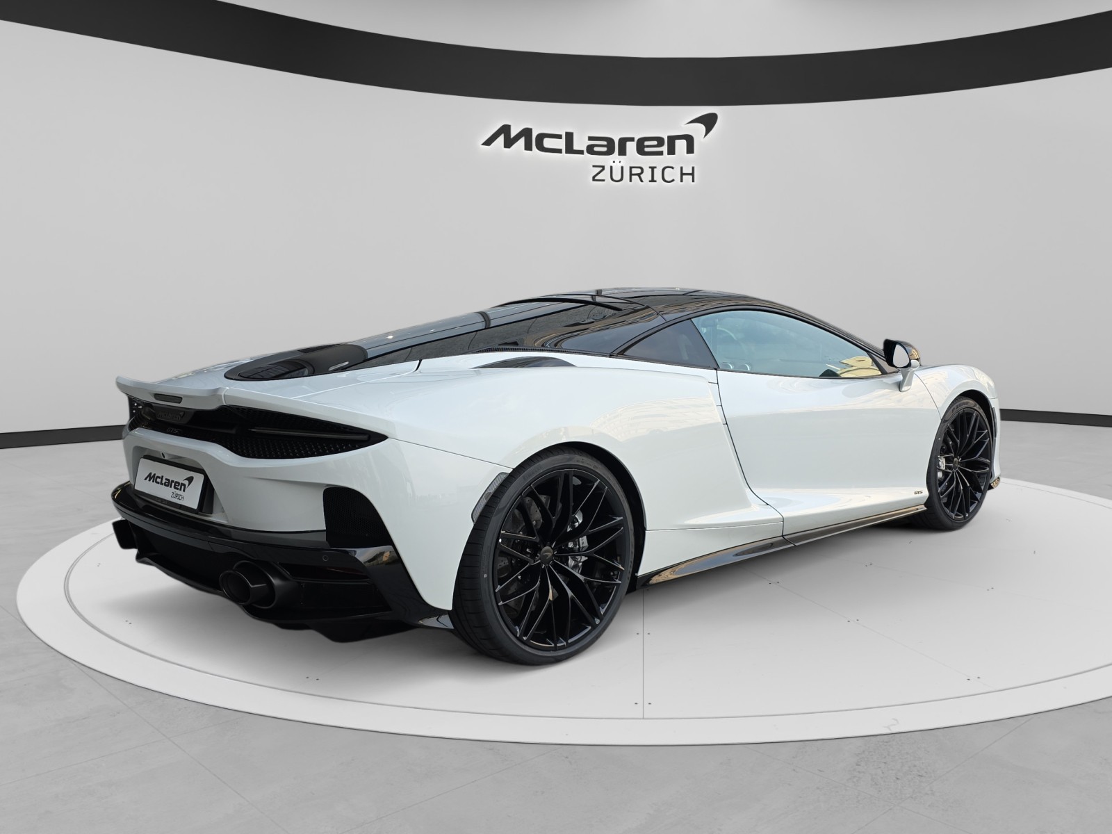 McLAREN GTS Performance-image-4