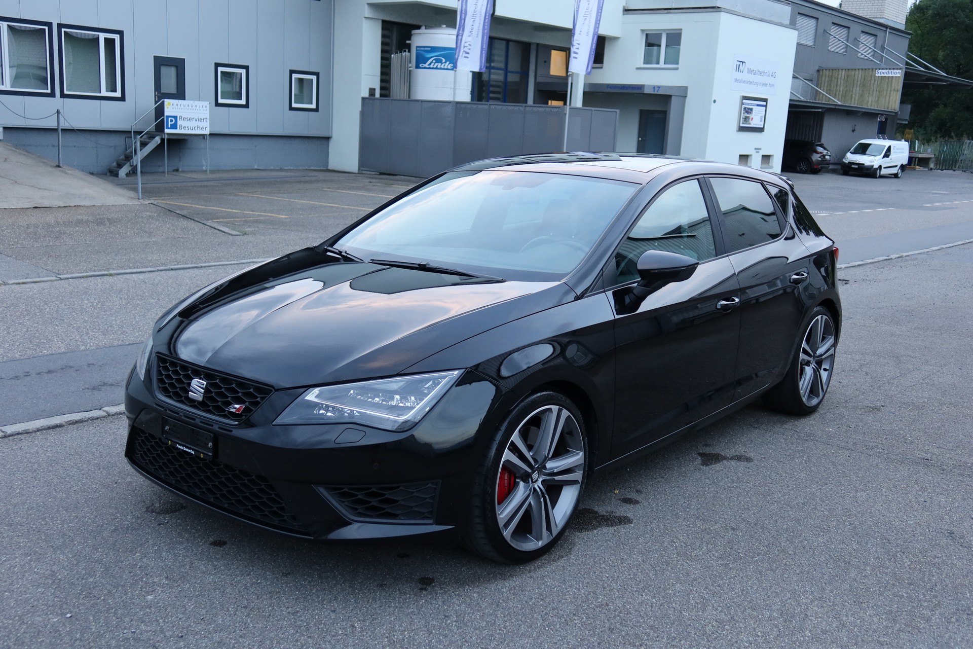 SEAT Cupra 280-image-2