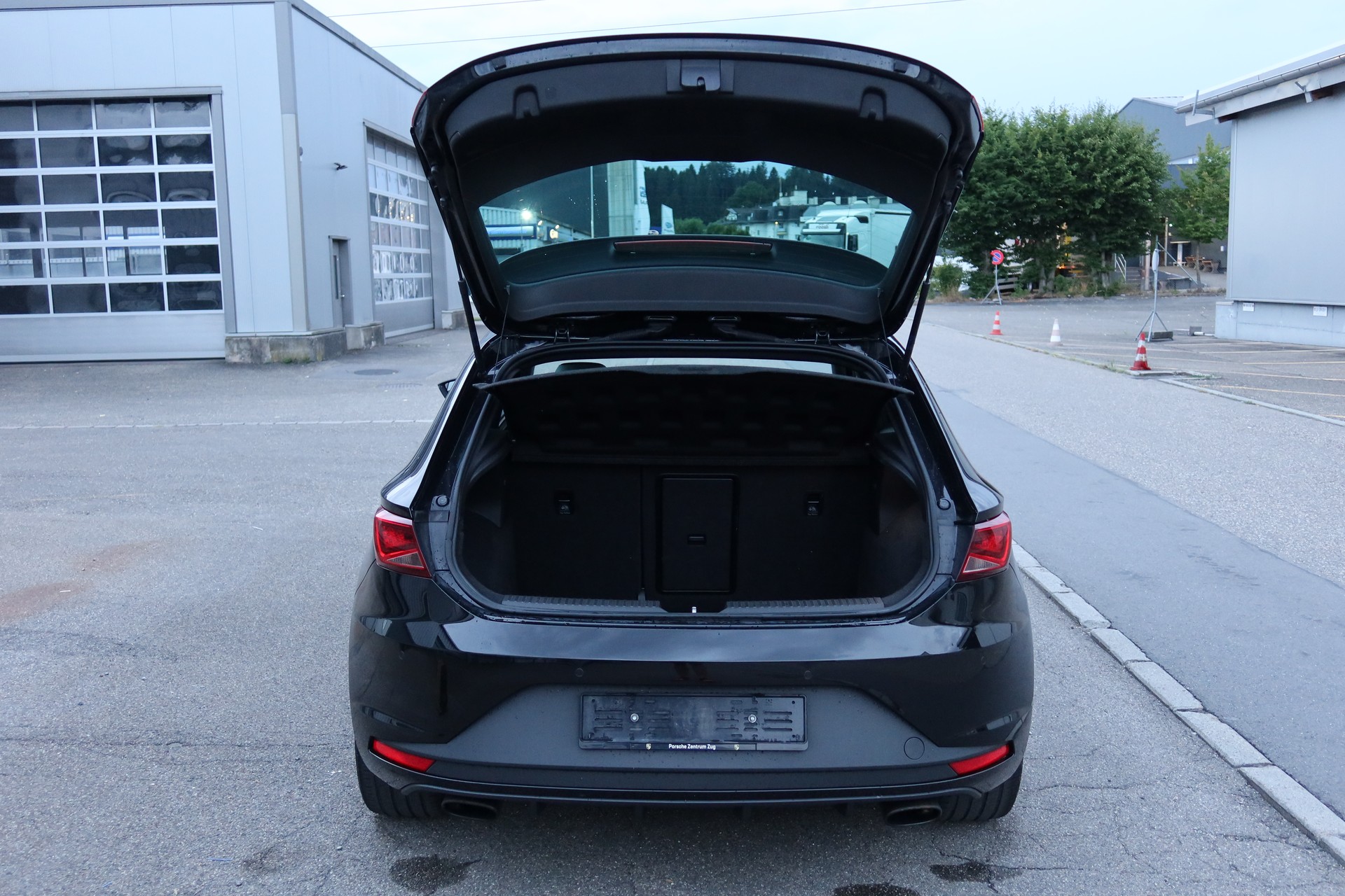 SEAT Cupra 280-image-12