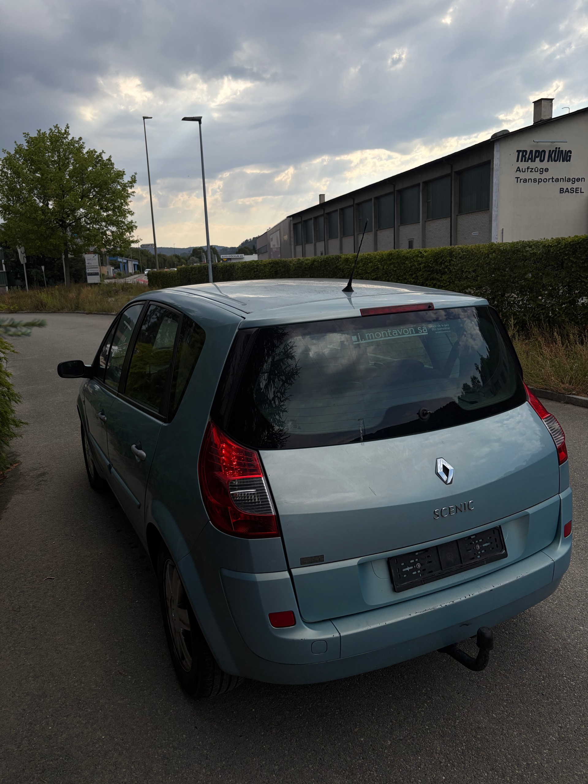 RENAULT Scénic 2.0 16V Dynamique-image-7