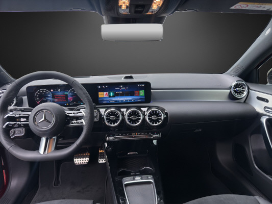 MERCEDES-BENZ A 200 Night Star 7G-DCT-image-8