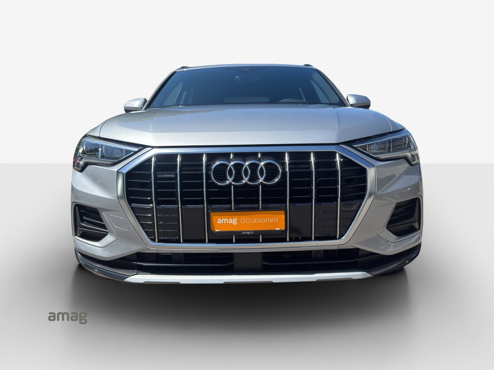 AUDI Q3 40 TDI advanced quattro S-tronic-image-6