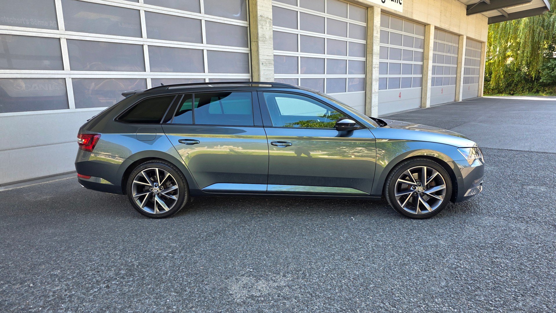 SKODA Superb Combi 2.0 TSI SportLine+ DSG 4x4-image-7