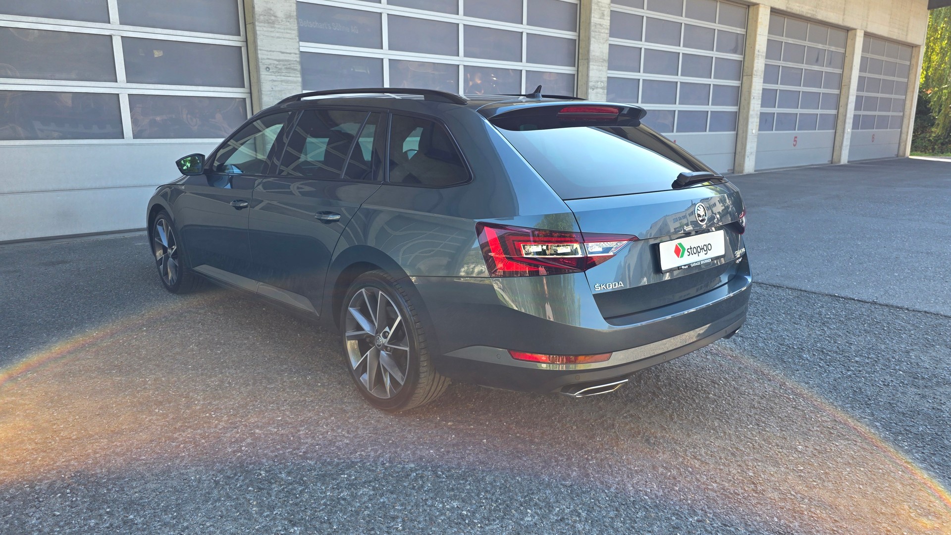 SKODA Superb Combi 2.0 TSI SportLine+ DSG 4x4-image-4