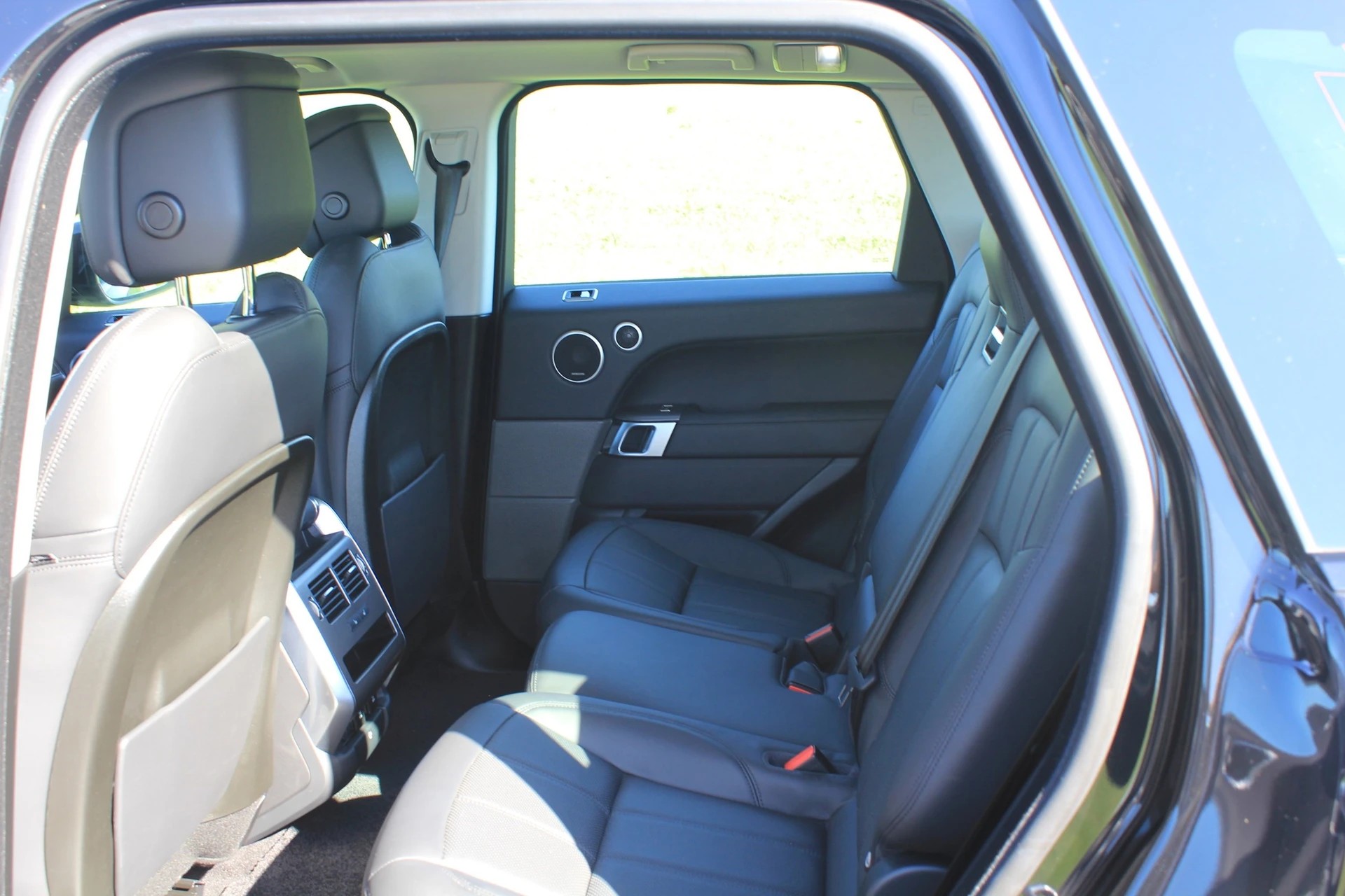 LAND ROVER Range Rover Sport 3.0 SDV6 HSE Dynamic Automatic-image-8