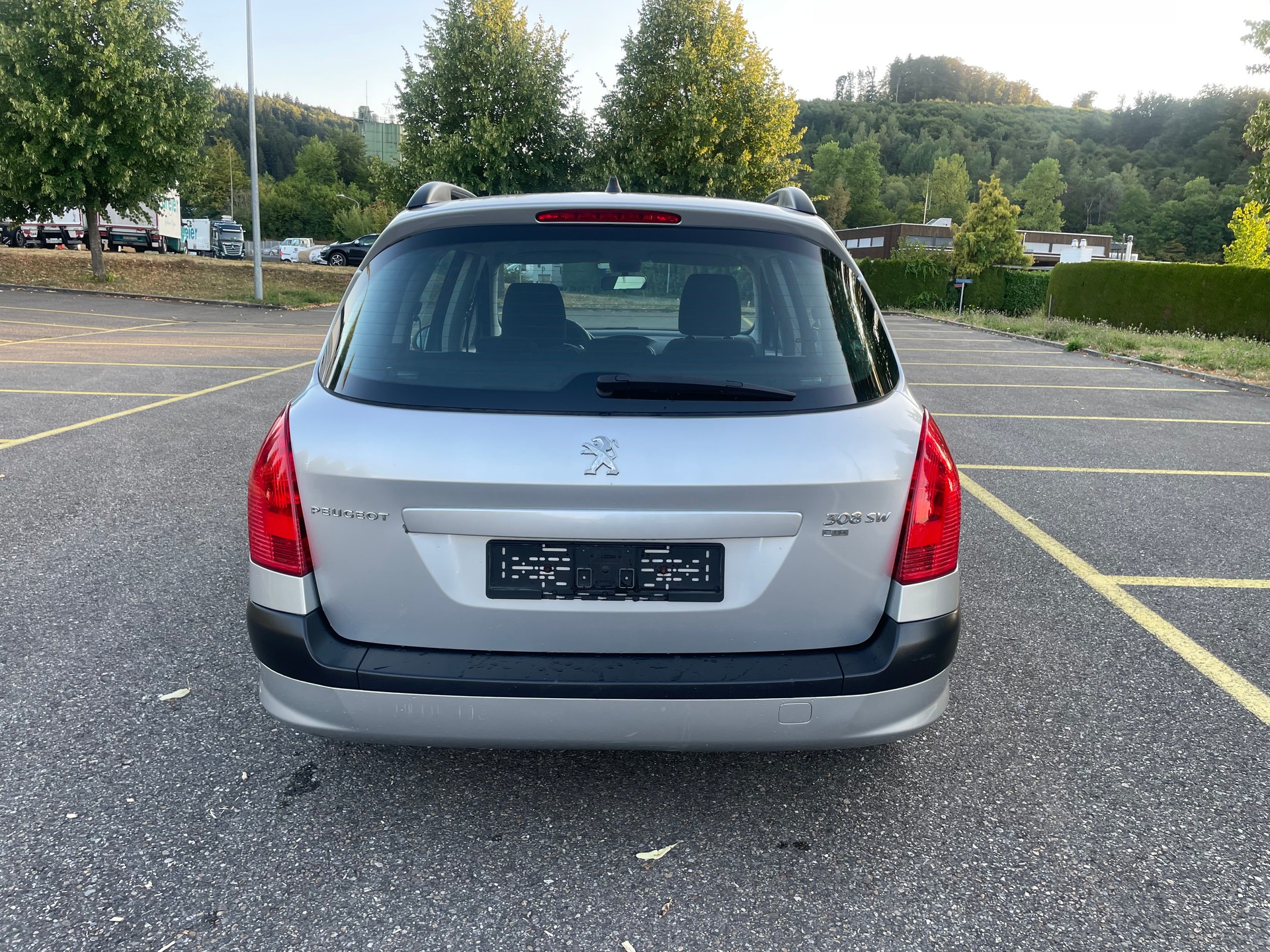 PEUGEOT 308 SW 1.6 HDI Access EGS6-image-6