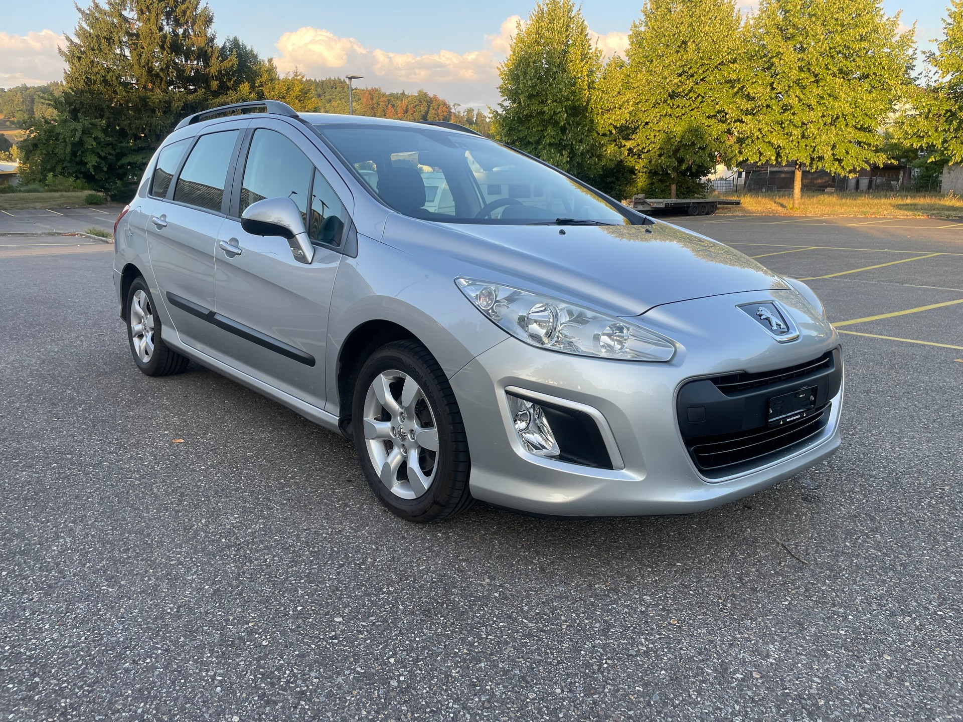 PEUGEOT 308 SW 1.6 HDI Access EGS6-image-2