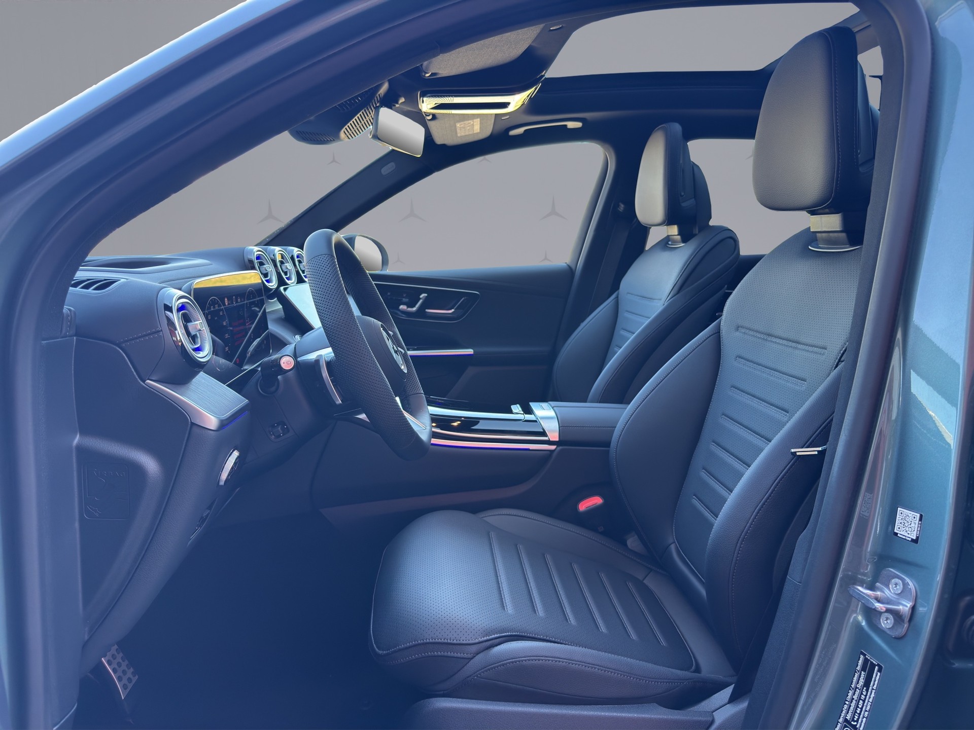 MERCEDES-BENZ GLC 220 d AMG Line 4matic-image-9