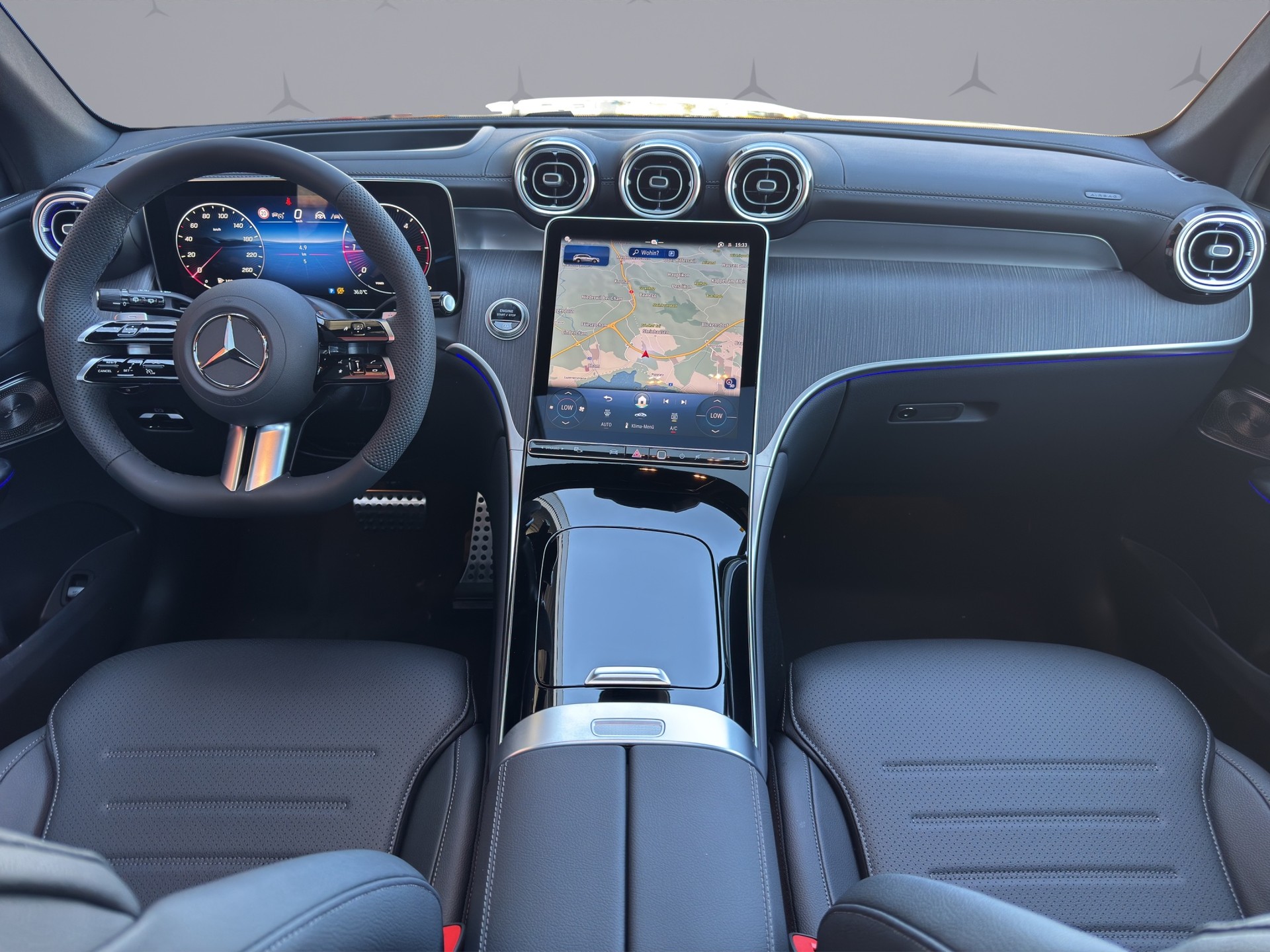 MERCEDES-BENZ GLC 220 d AMG Line 4matic-image-13