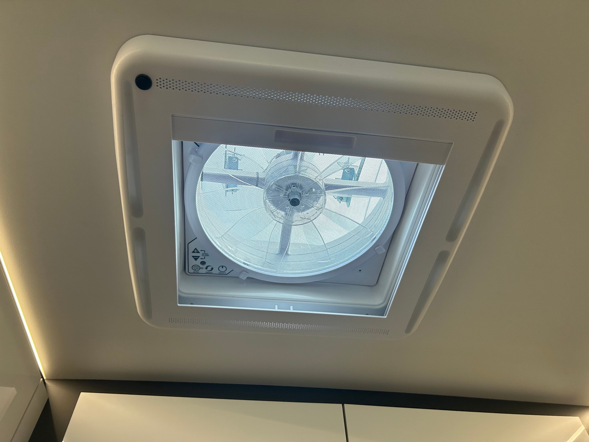 ADRIA Supreme 600 SPB-image-21