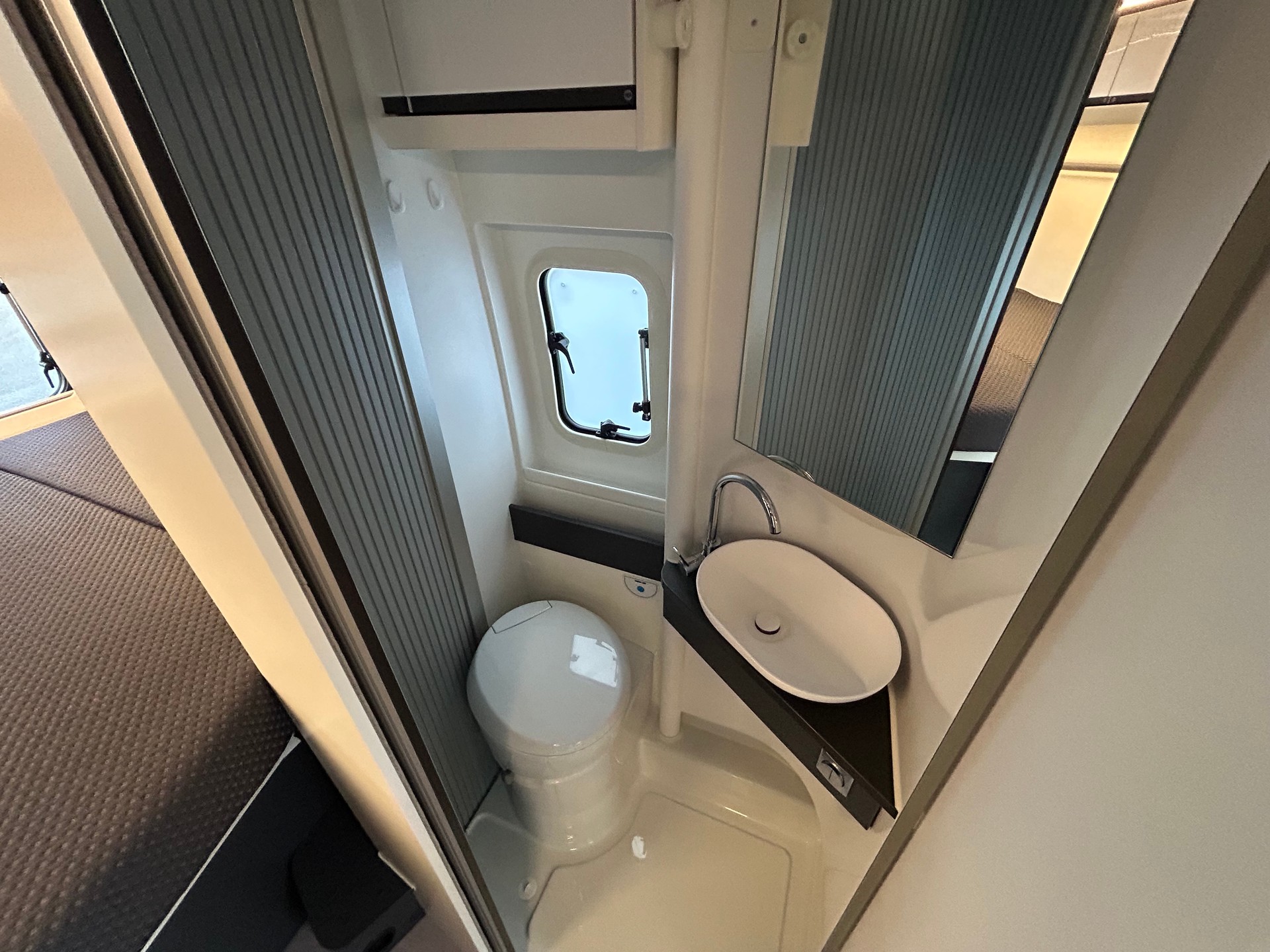 ADRIA Supreme 600 SPB-image-19