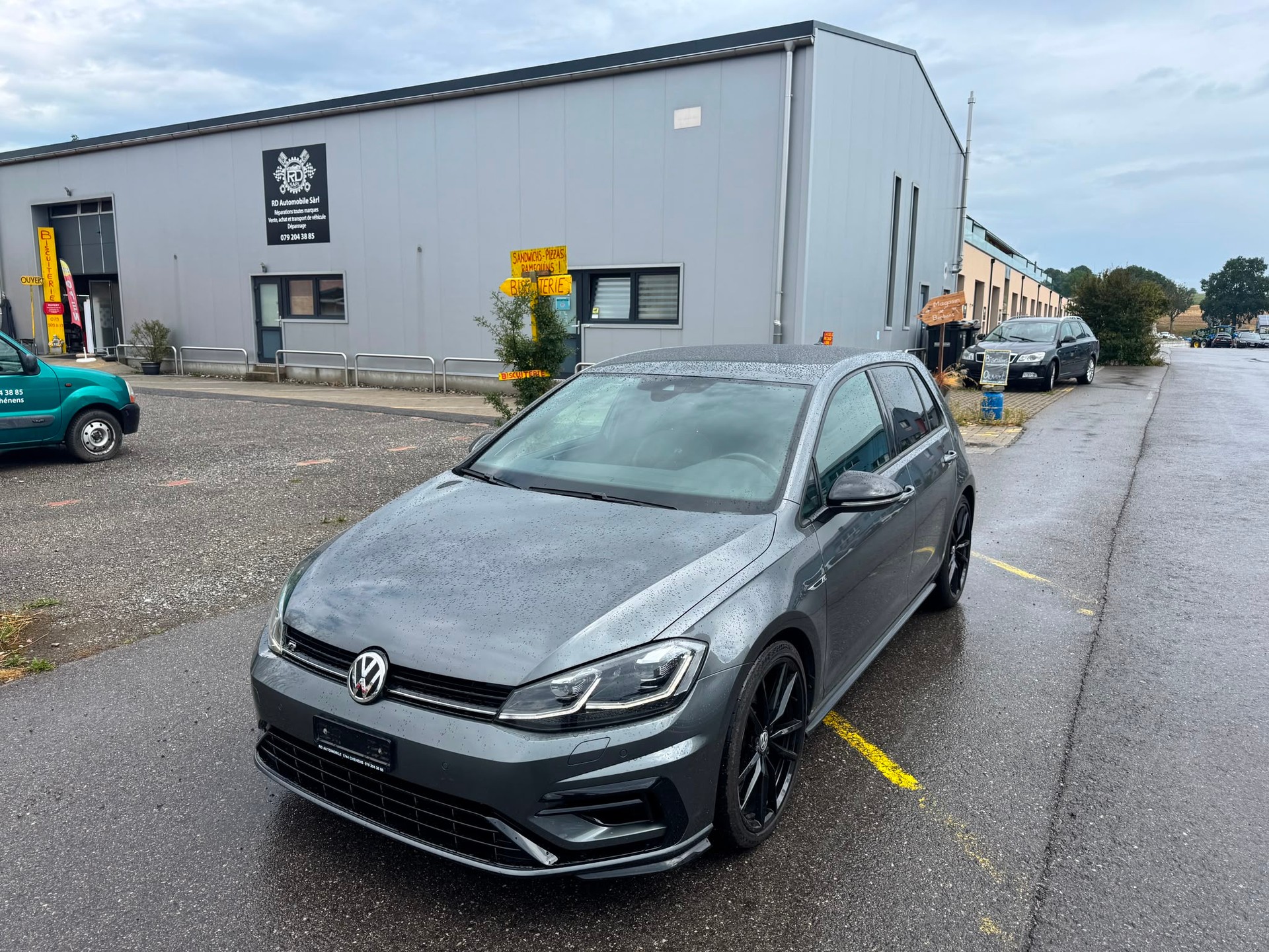 VW Golf 2.0 TSI R 4Motion DSG-image-0
