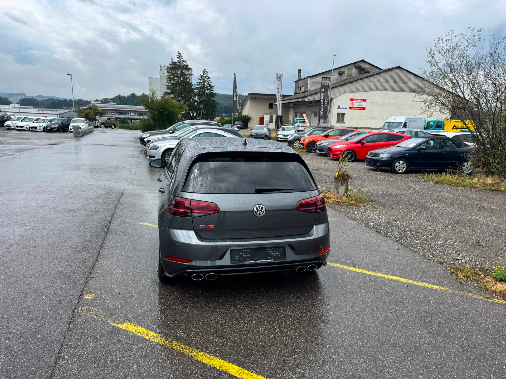 VW Golf 2.0 TSI R 4Motion DSG-image-3