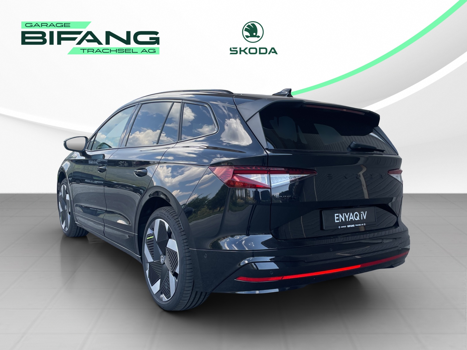 SKODA Enyaq 4x4 RS-image-3