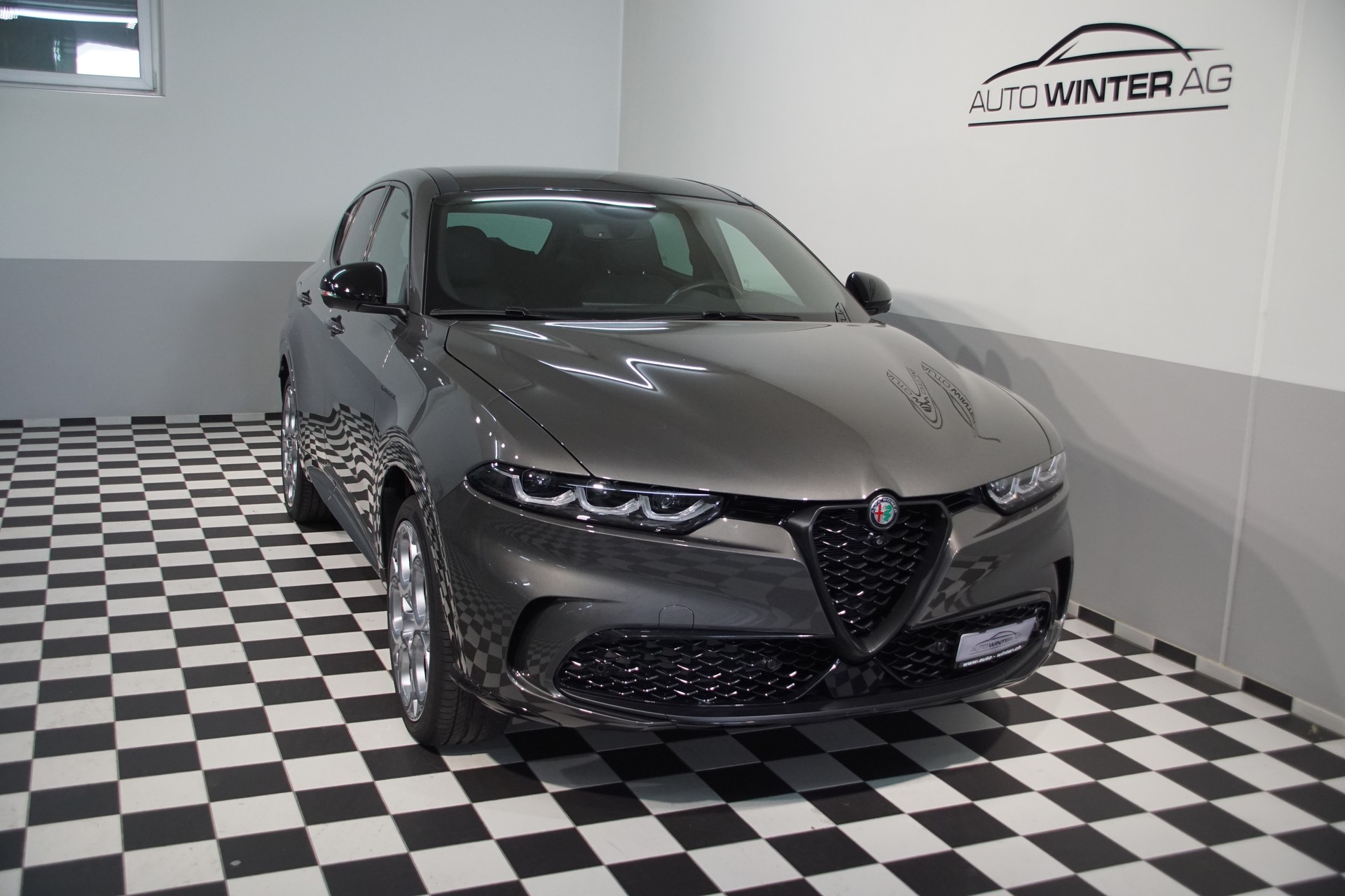 ALFA ROMEO Tonale 1.3 Plug-in-Hybrid Q4 Veloce Pack Premium Sky *swiss*-showroom-element-1