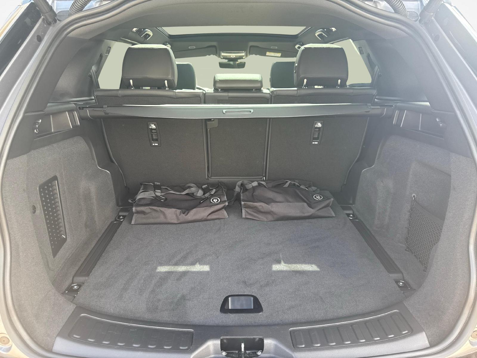 LAND ROVER Discovery Sport 1.5 T 270e Dynamic HSE-image-12