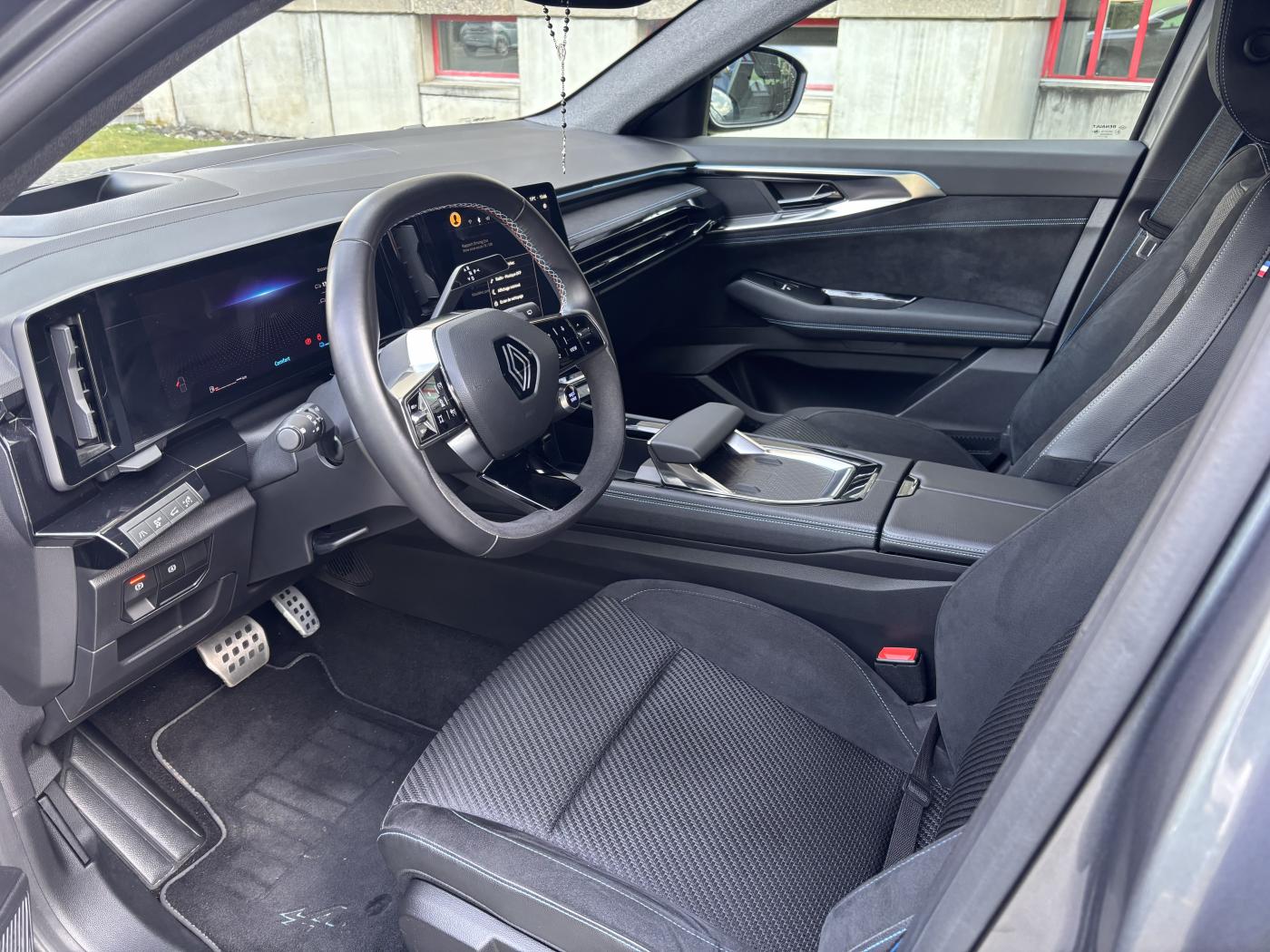 RENAULT Espace 1.2 E-Tech 200 Esprit Alpine-image-8