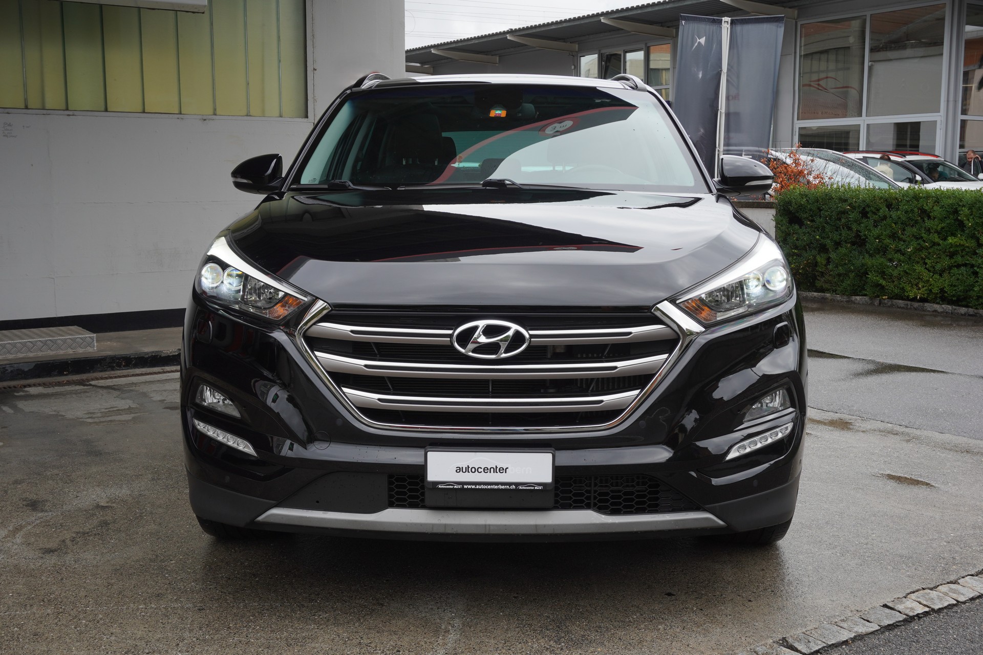 HYUNDAI Tucson 2.0 CRDI Vertex 4WD Automatic-image-2