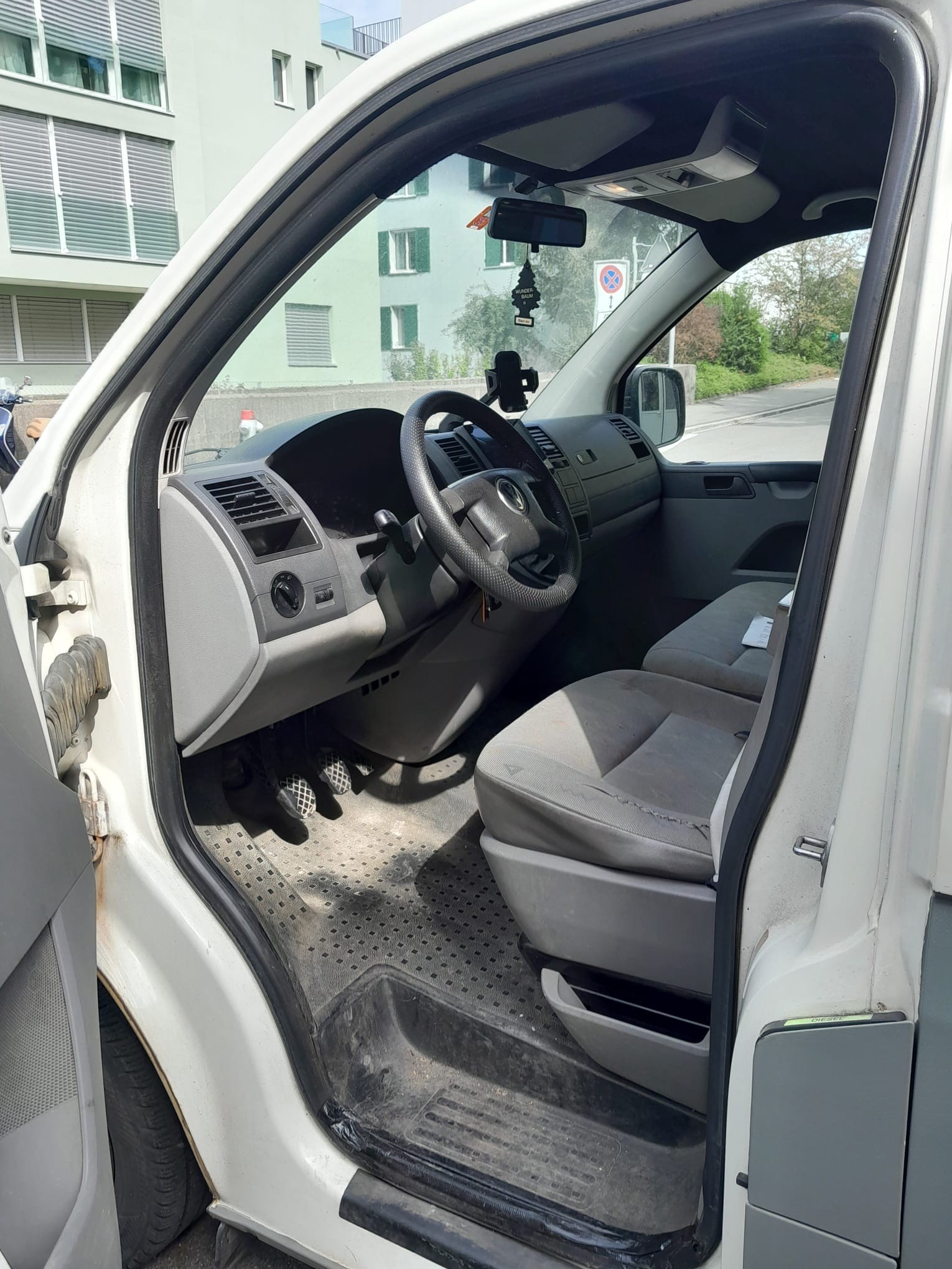 VW T5 2.5 TDI PD 4MOTION-image-7