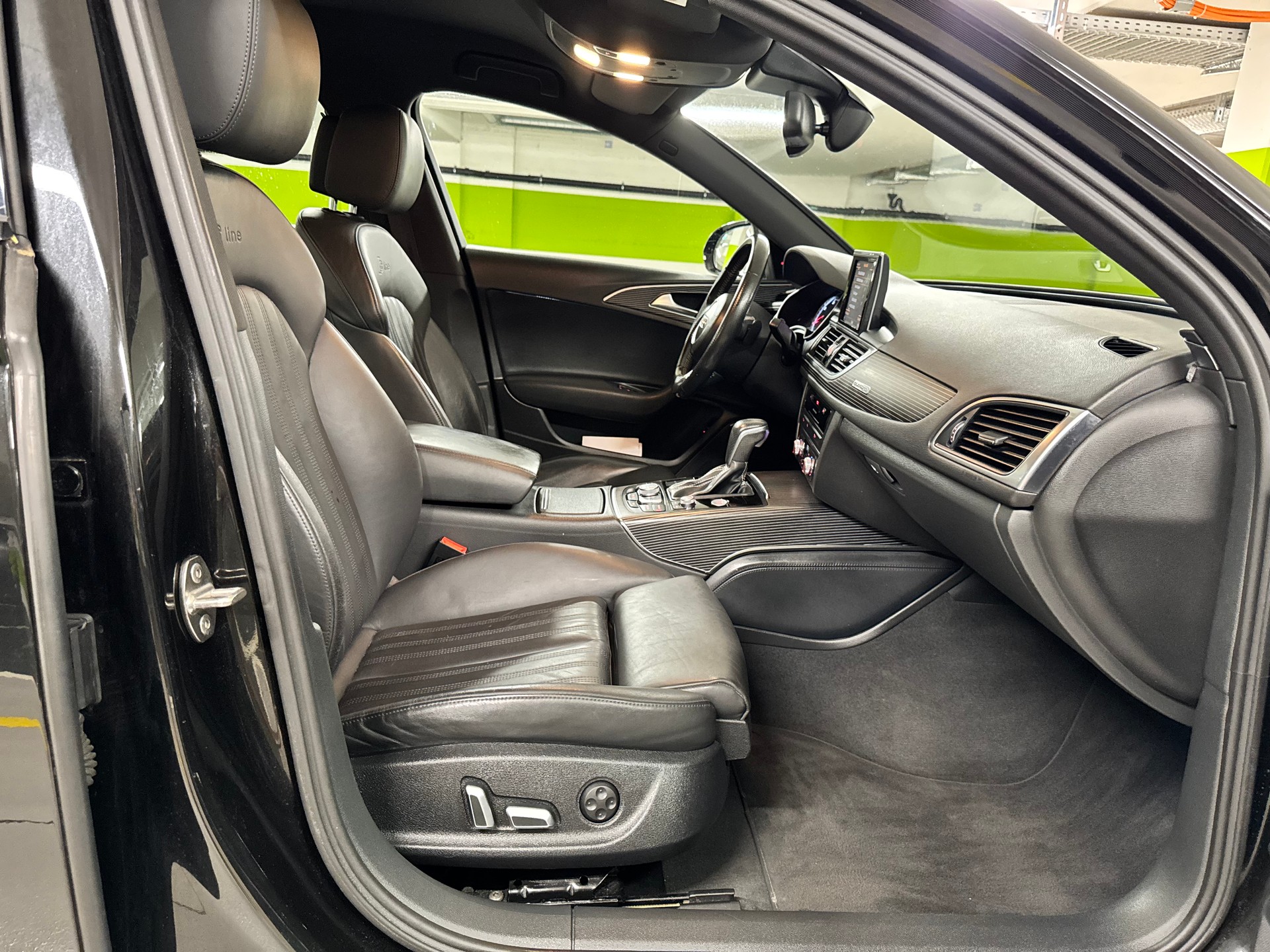 AUDI A6 Limousine 3.0 BiTDI V6 quattro competition tiptronic-image-9