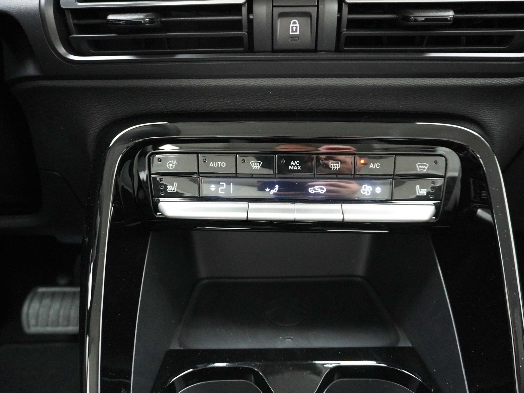 CITROEN C3 Aircross 1.2 Hybrid Max-image-15