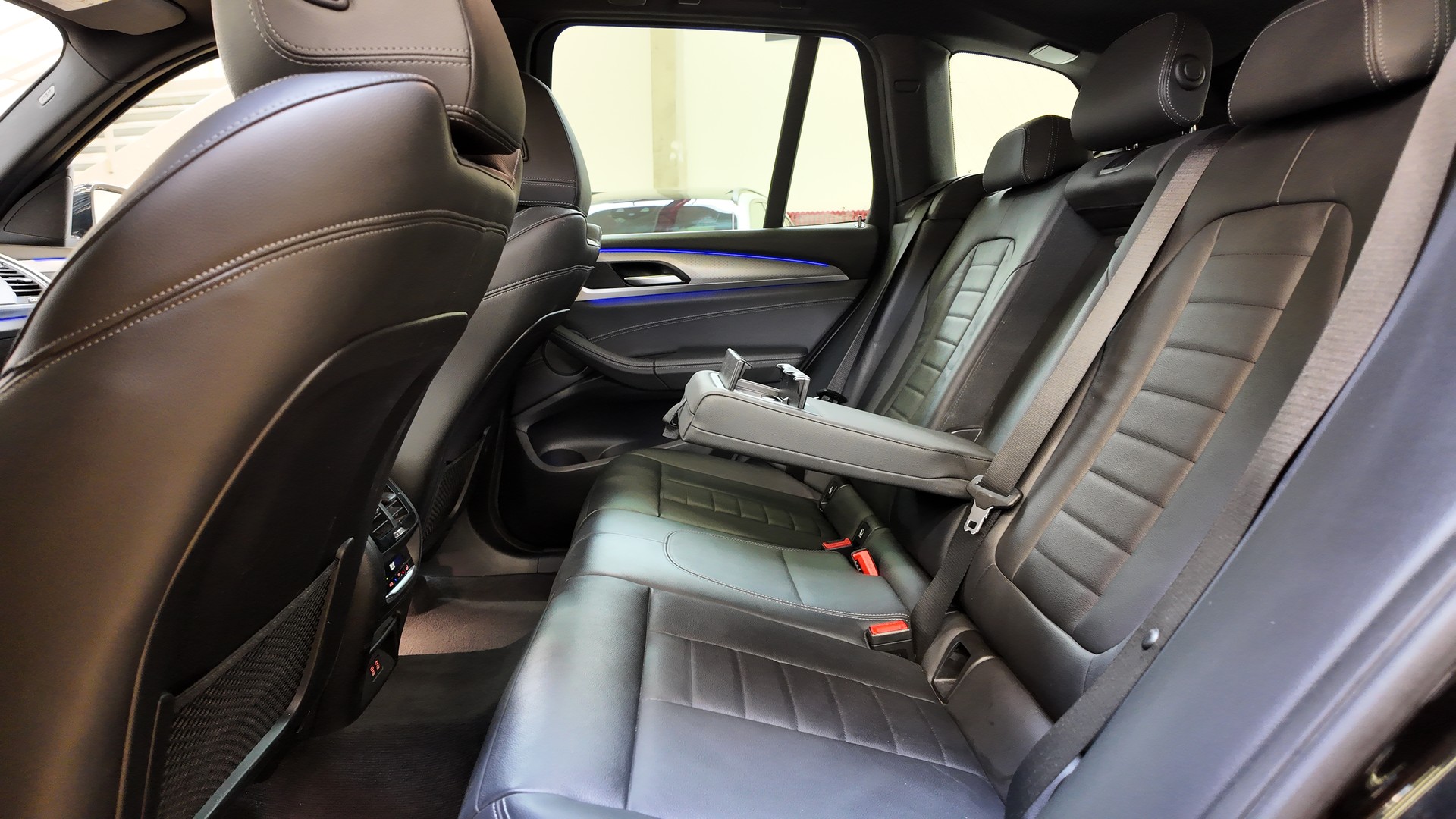 BMW X3 20d xDrive paddles-image-21