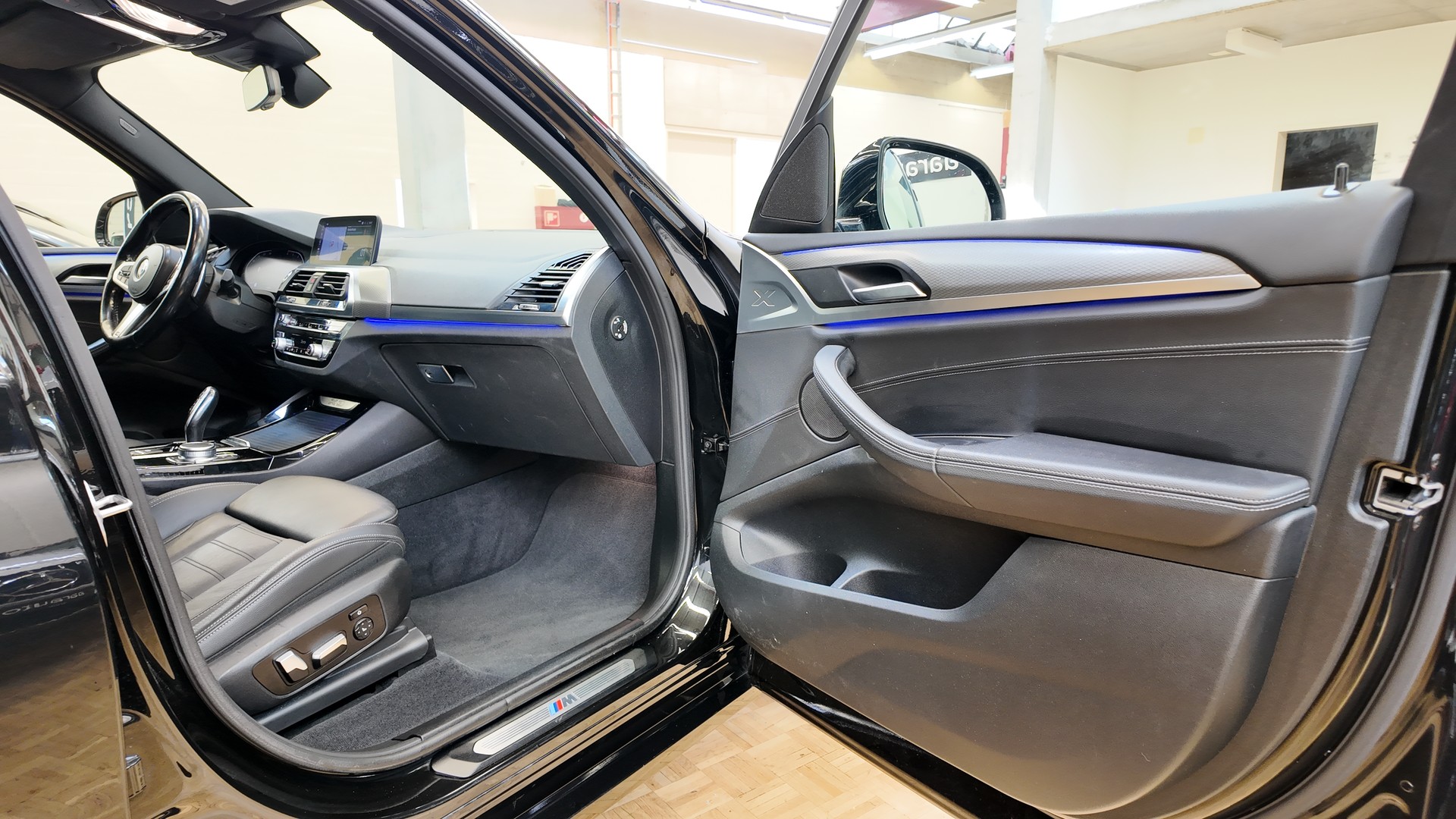 BMW X3 20d xDrive paddles-image-17