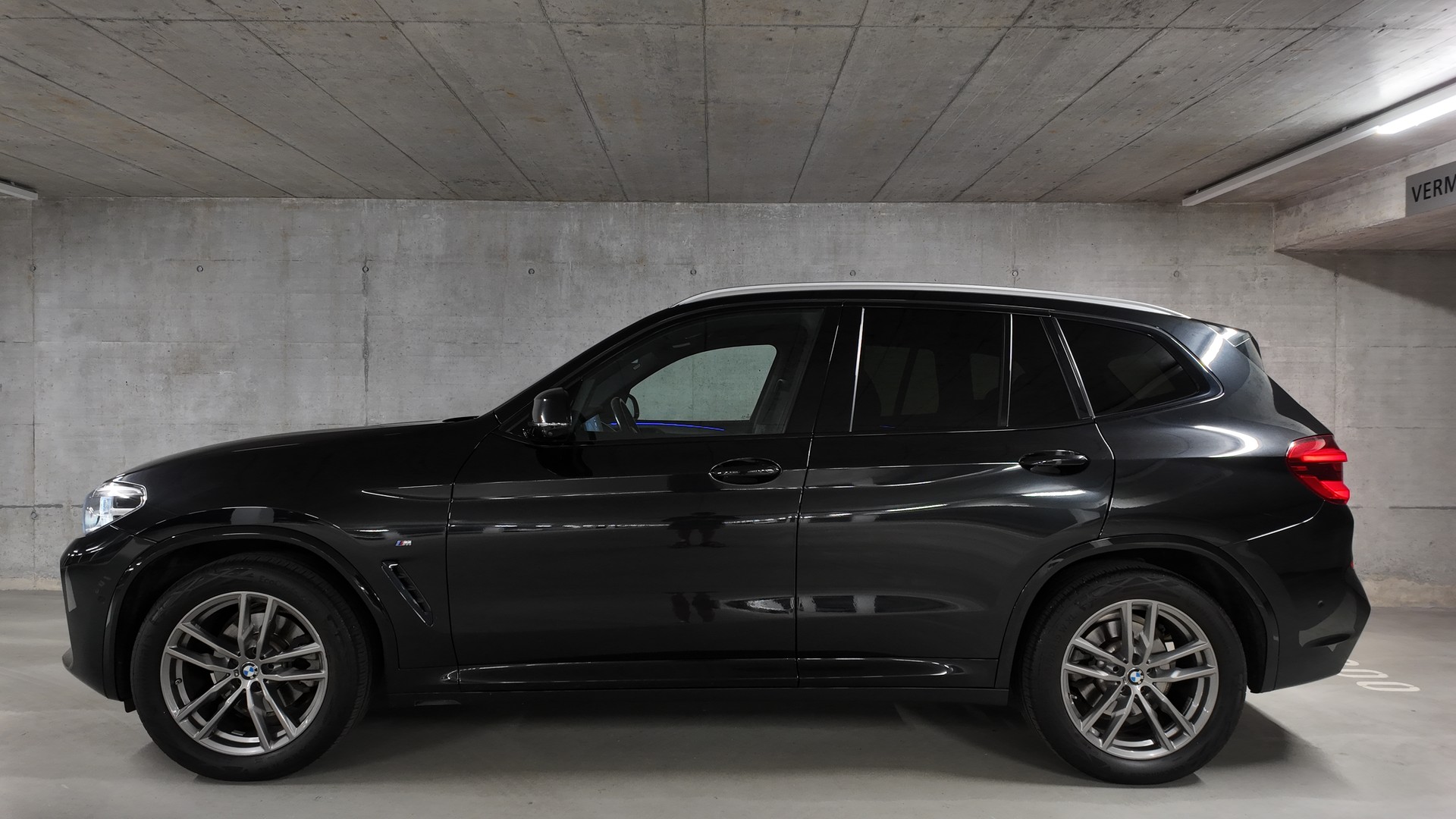 BMW X3 20d xDrive paddles-image-2