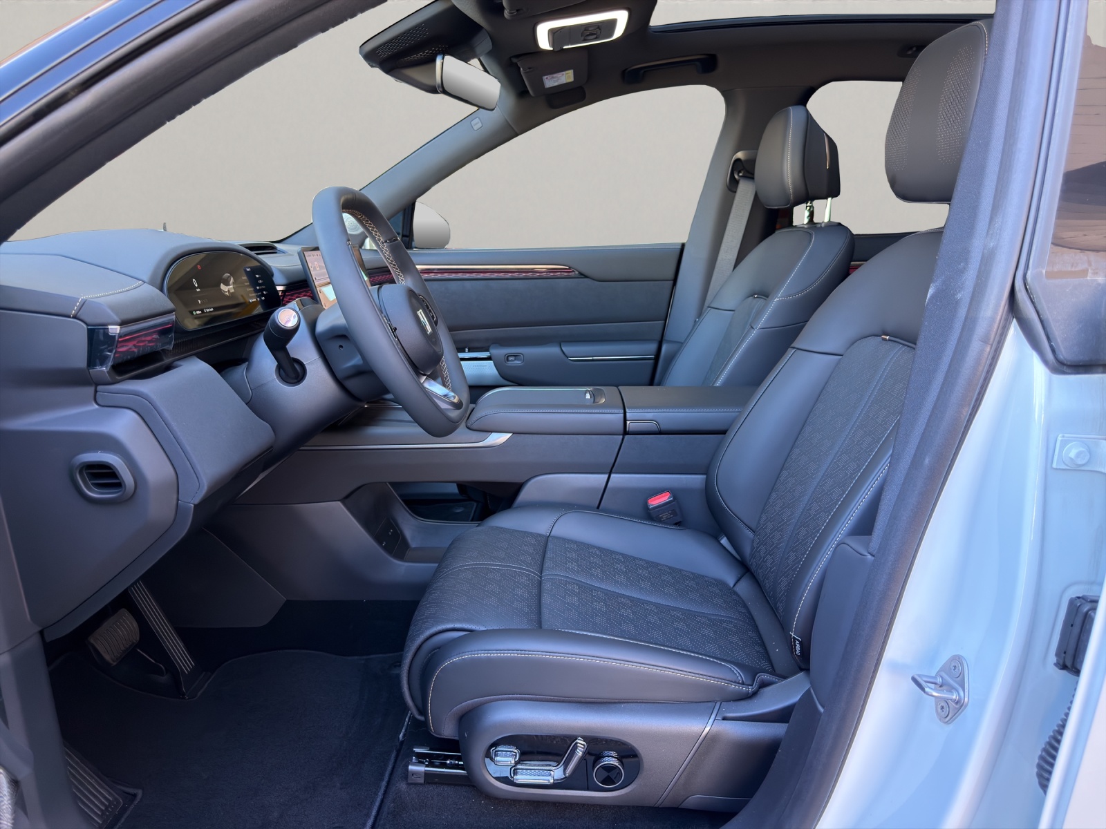 ZEEKR 7X Privilege AWD-image-7