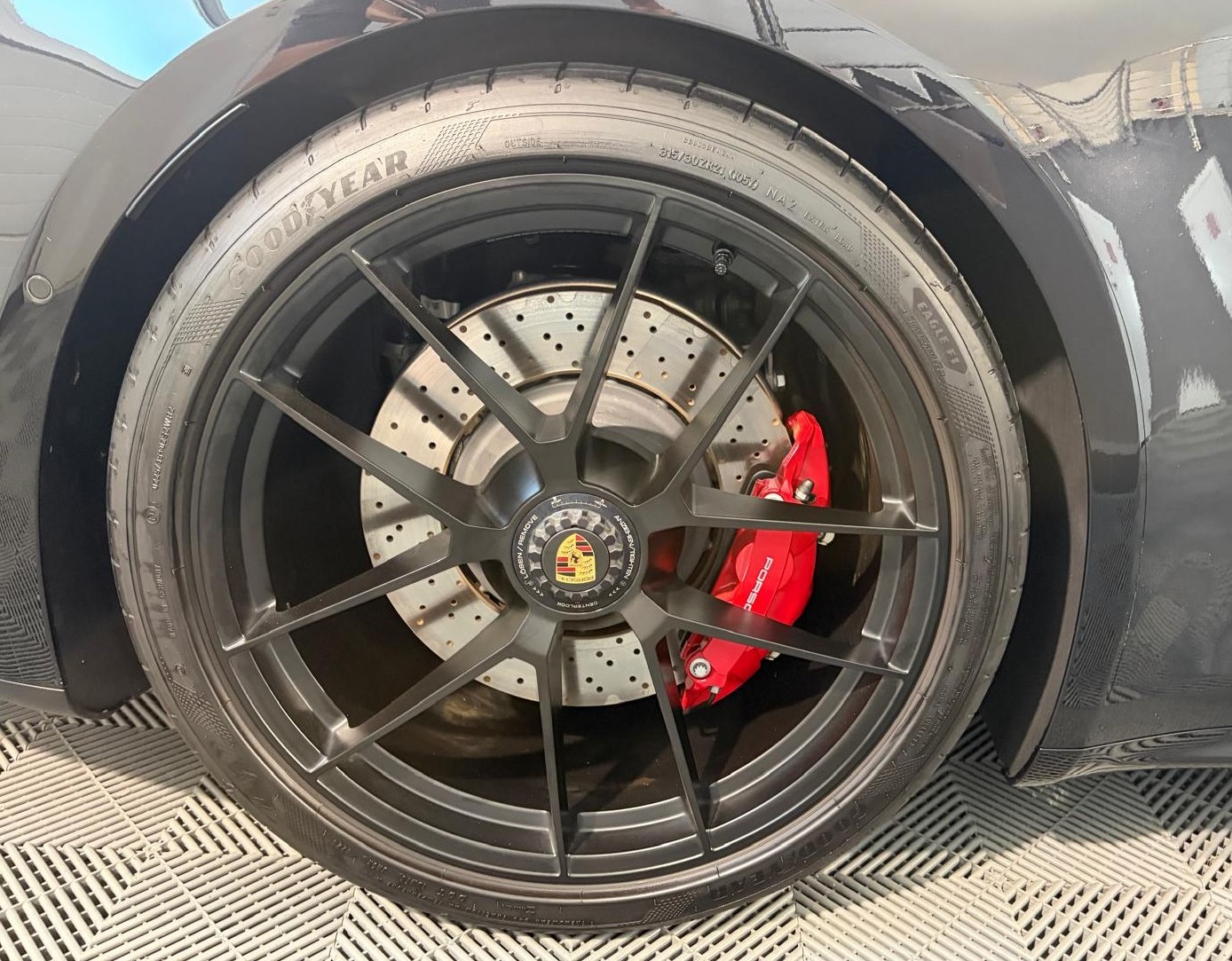 PORSCHE 911 Carrera GTS PDK 1ère main-image-31