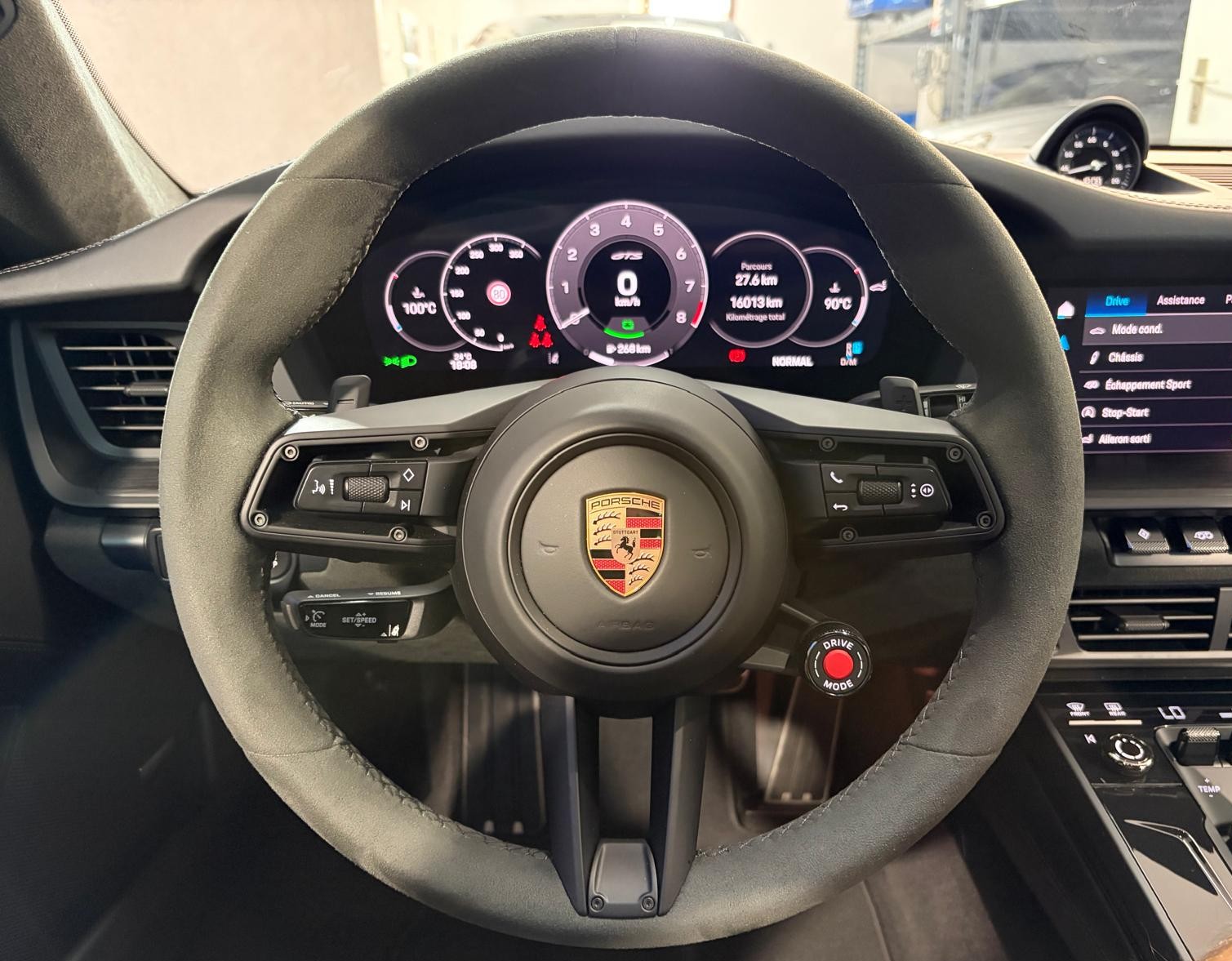PORSCHE 911 Carrera GTS PDK 1ère main-image-16