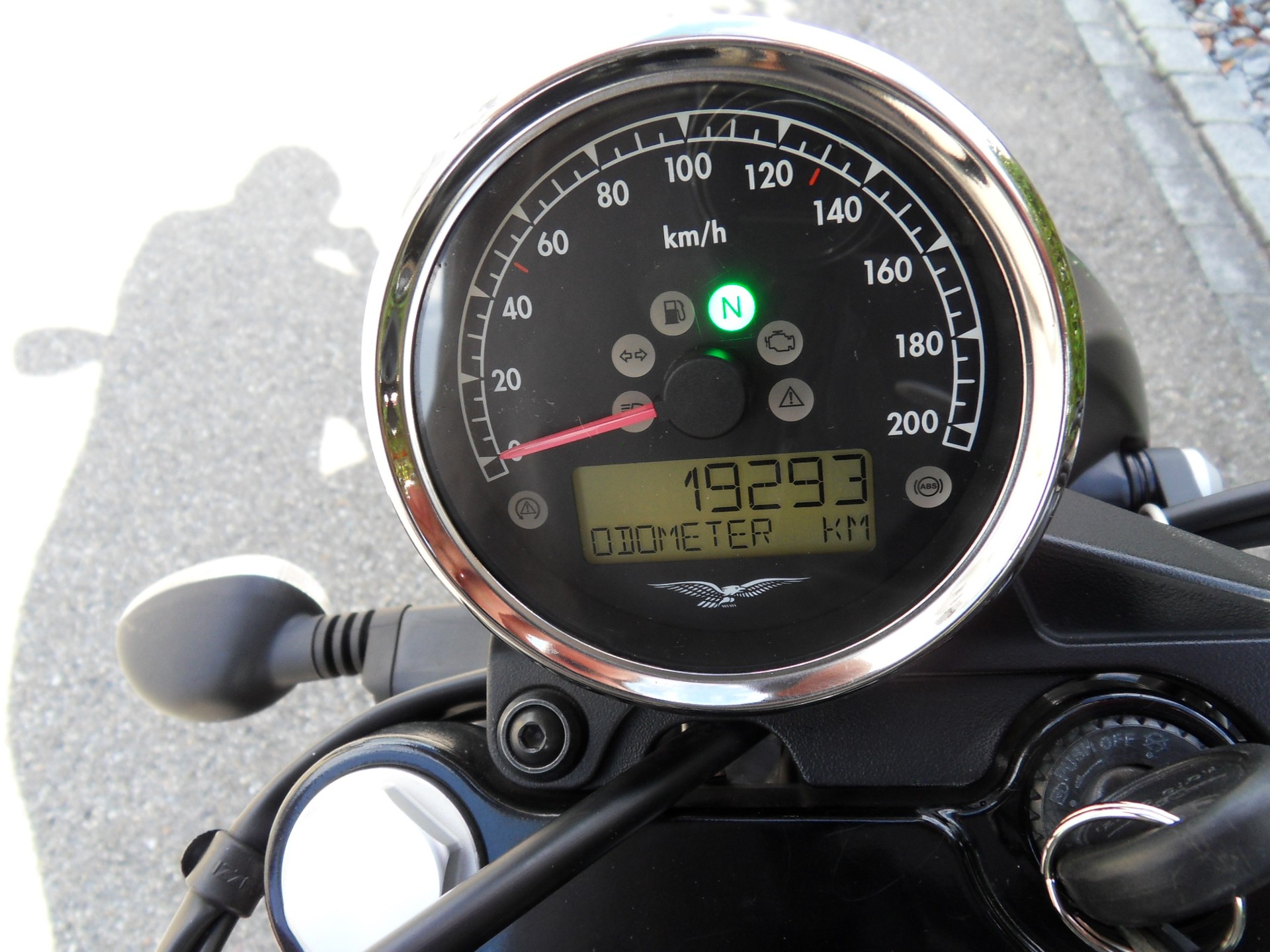 MOTO GUZZI V7 III Stone 750 ABS-image-3