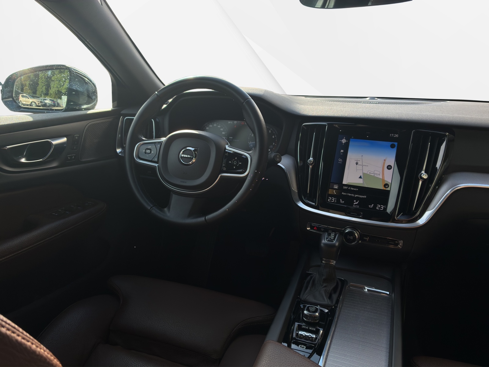 VOLVO V60 2.0 T5 Inscription-image-7