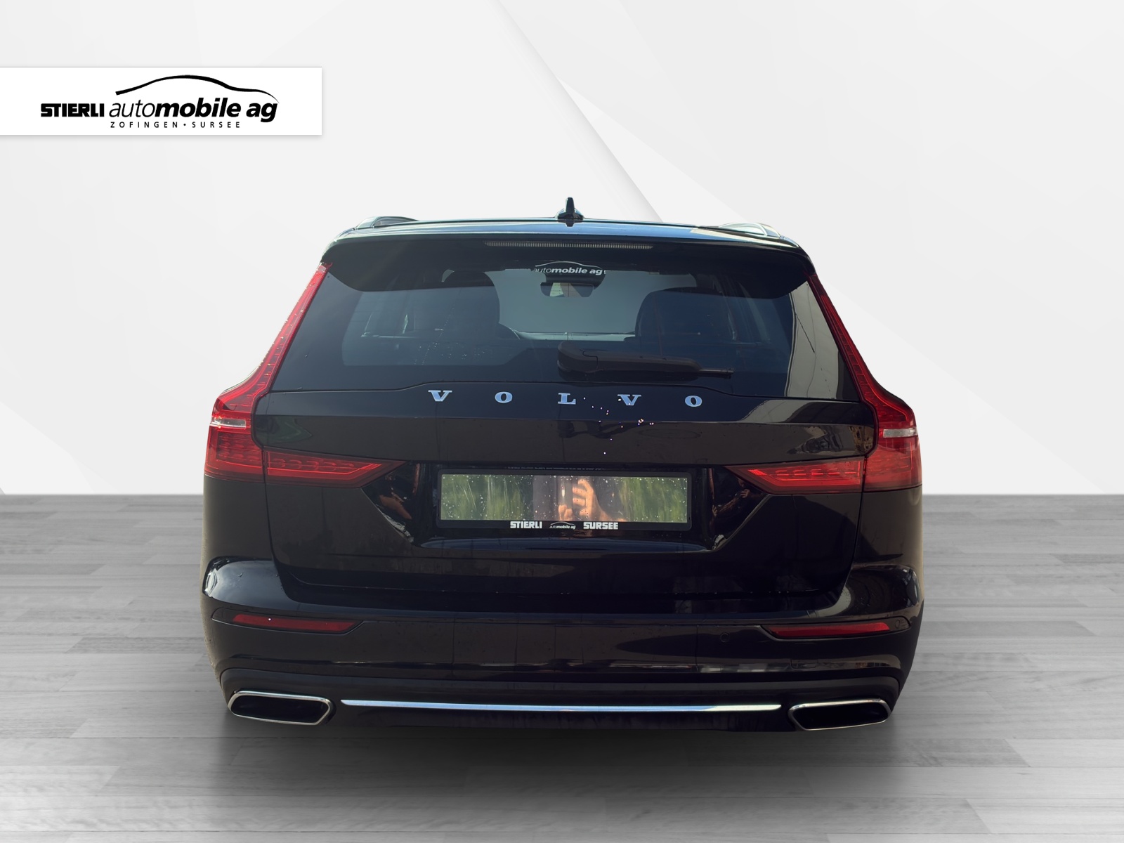 VOLVO V60 2.0 T5 Inscription-image-5