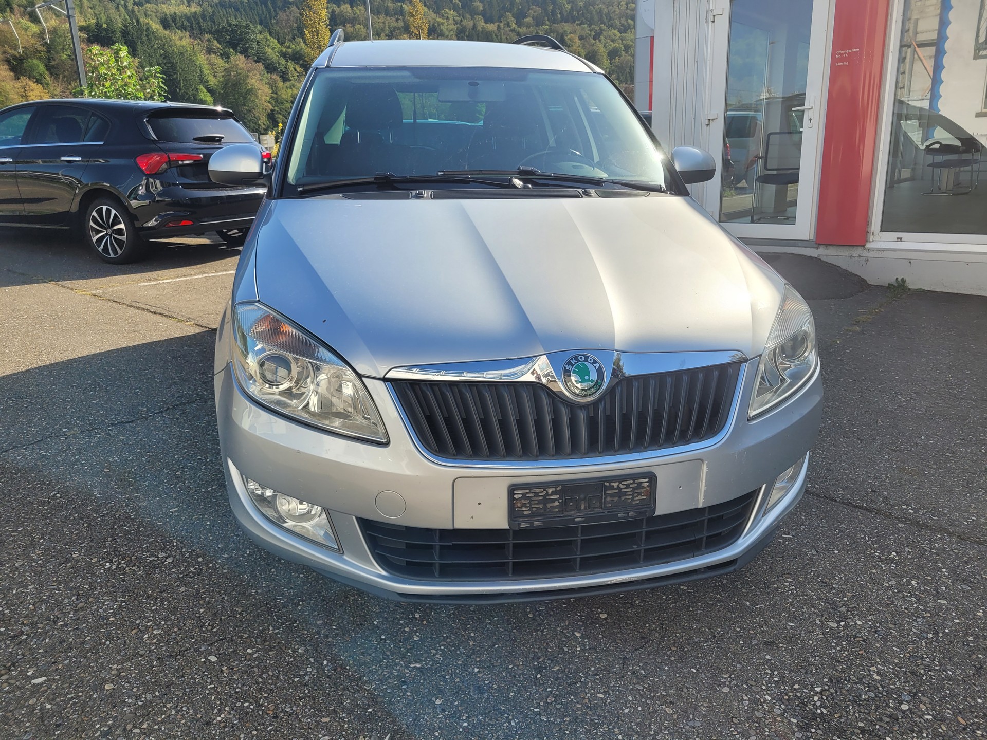 SKODA Roomster 1.2 TSI Elegance DSG-image-1