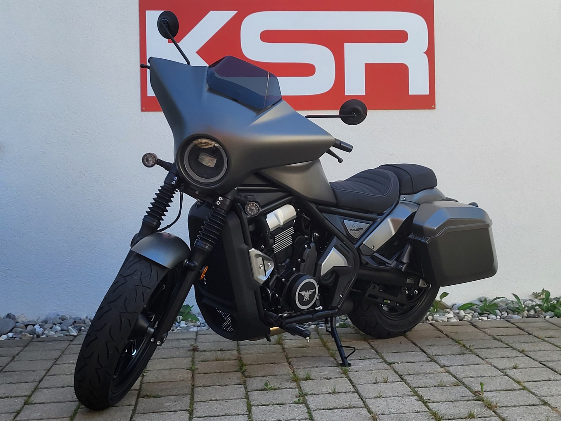 MOTO MORINI Calibro-showroom-element-3