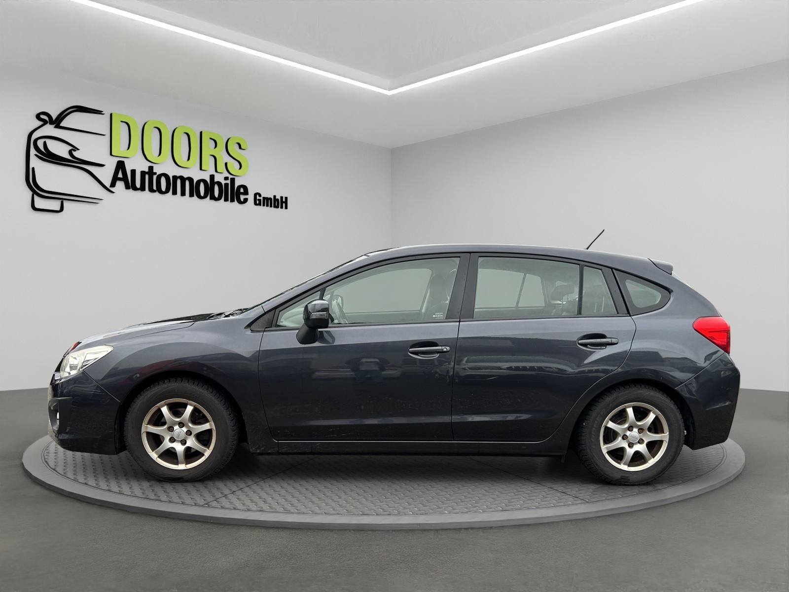 SUBARU Impreza 1.6 Swiss two-image-7