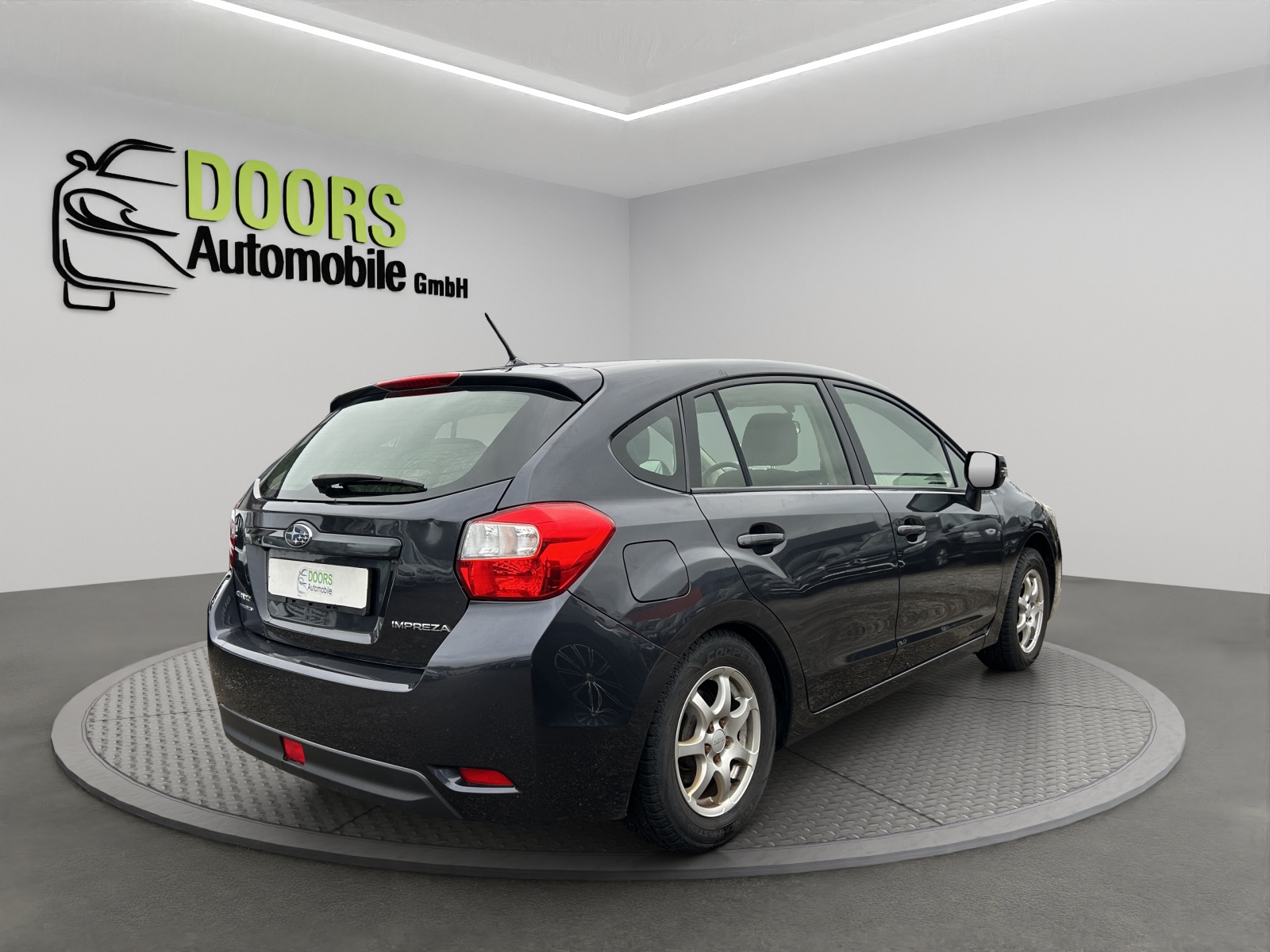 SUBARU Impreza 1.6 Swiss two-image-5