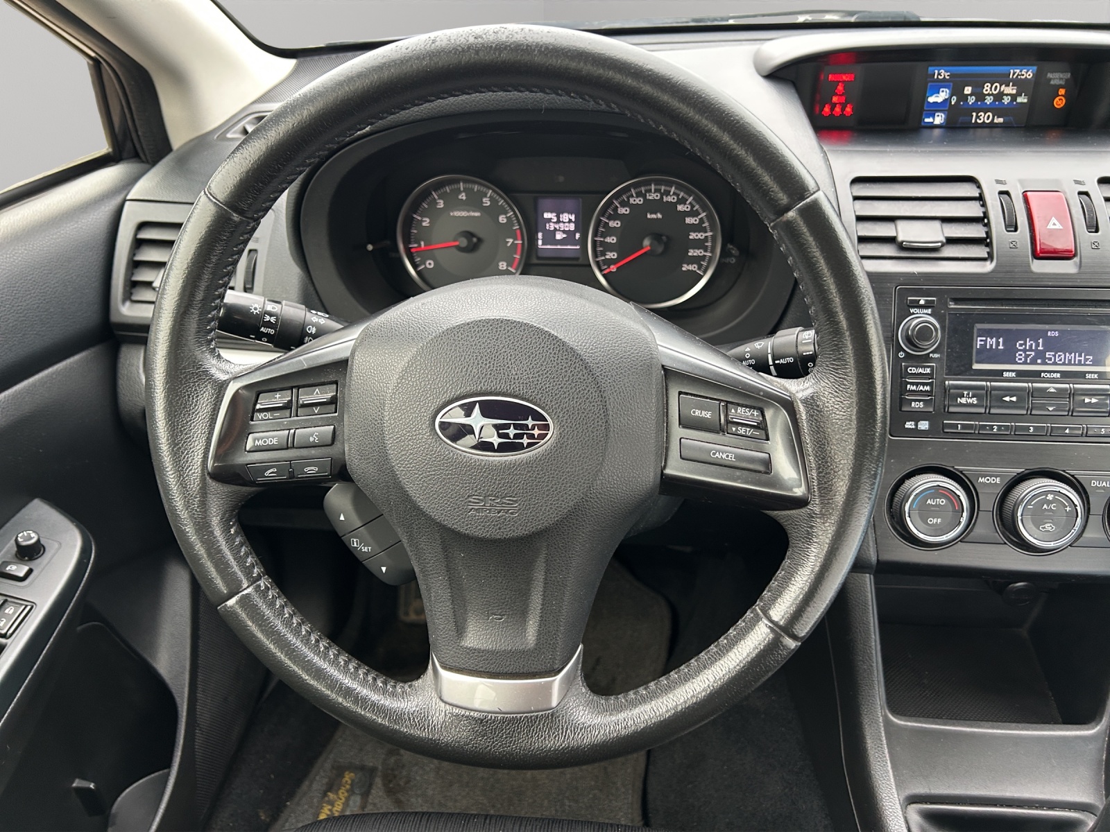 SUBARU Impreza 1.6 Swiss two-image-16