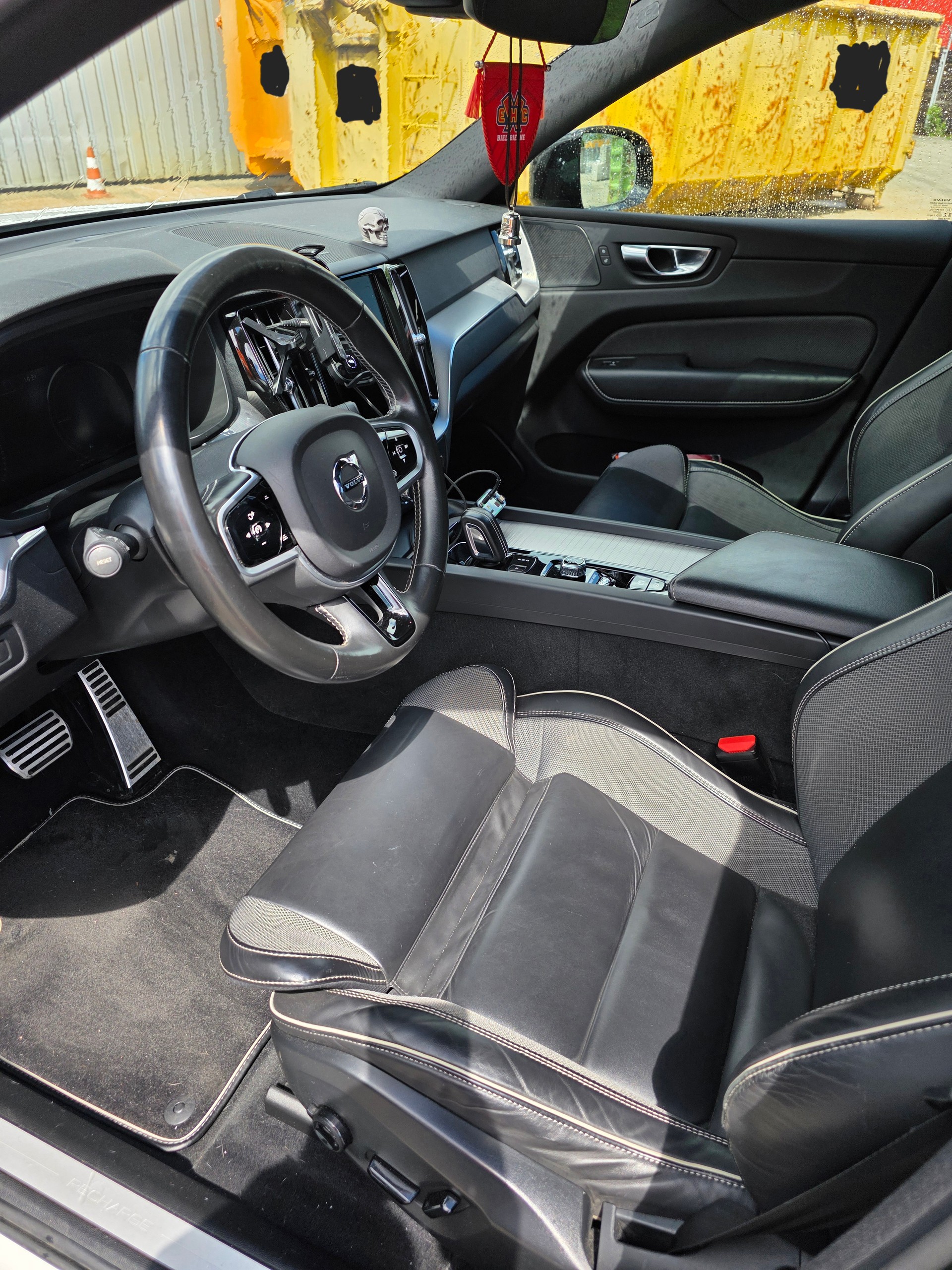 VOLVO 2.0 T6 TE Inscription Expression eAWD-image-3